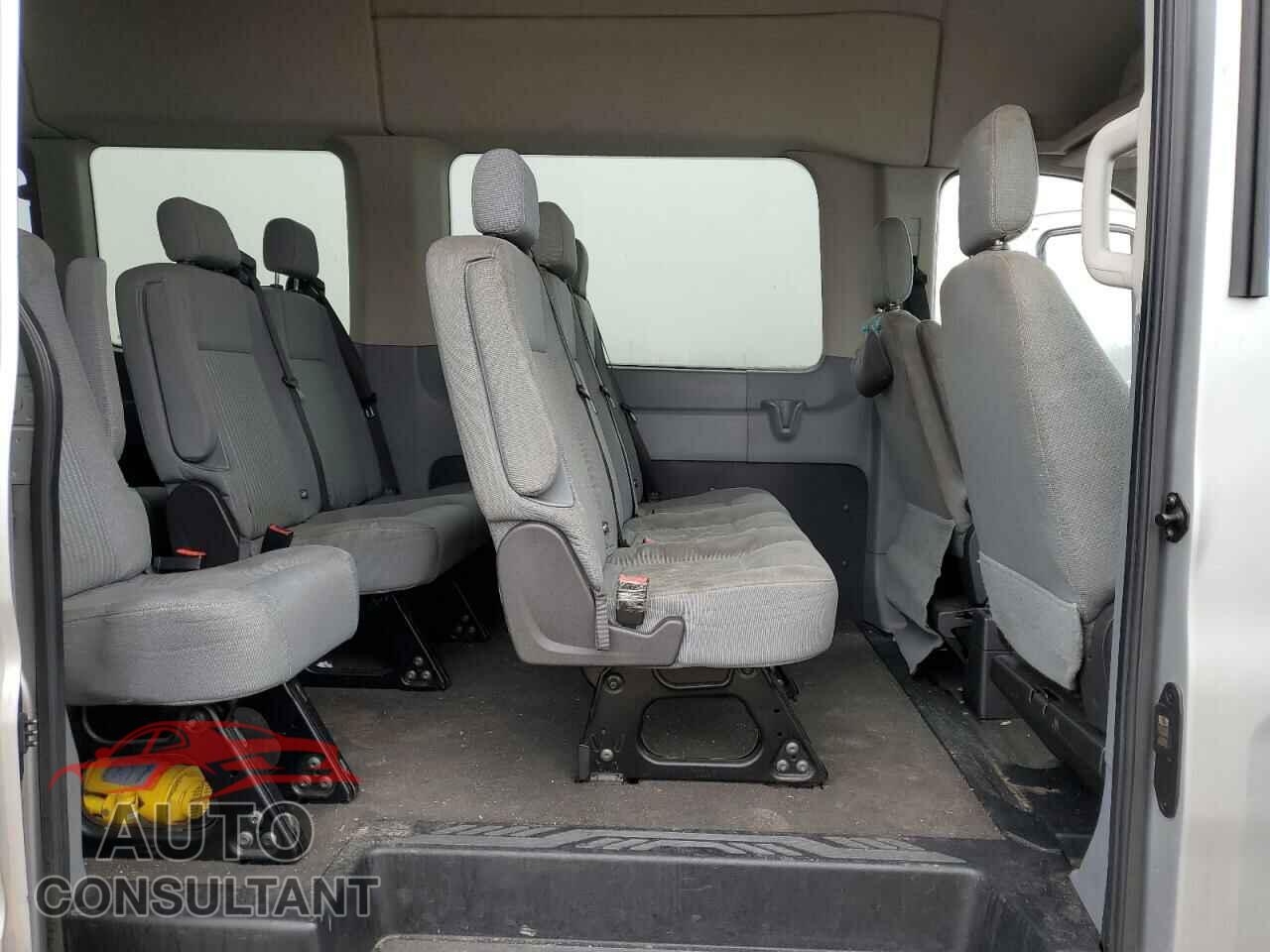 FORD TRANSIT 2015 - 1FBVU4XG3FKA36240