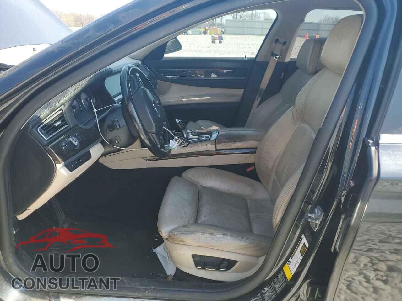 BMW 7 SERIES 2012 - WBAKC8C52CC437018