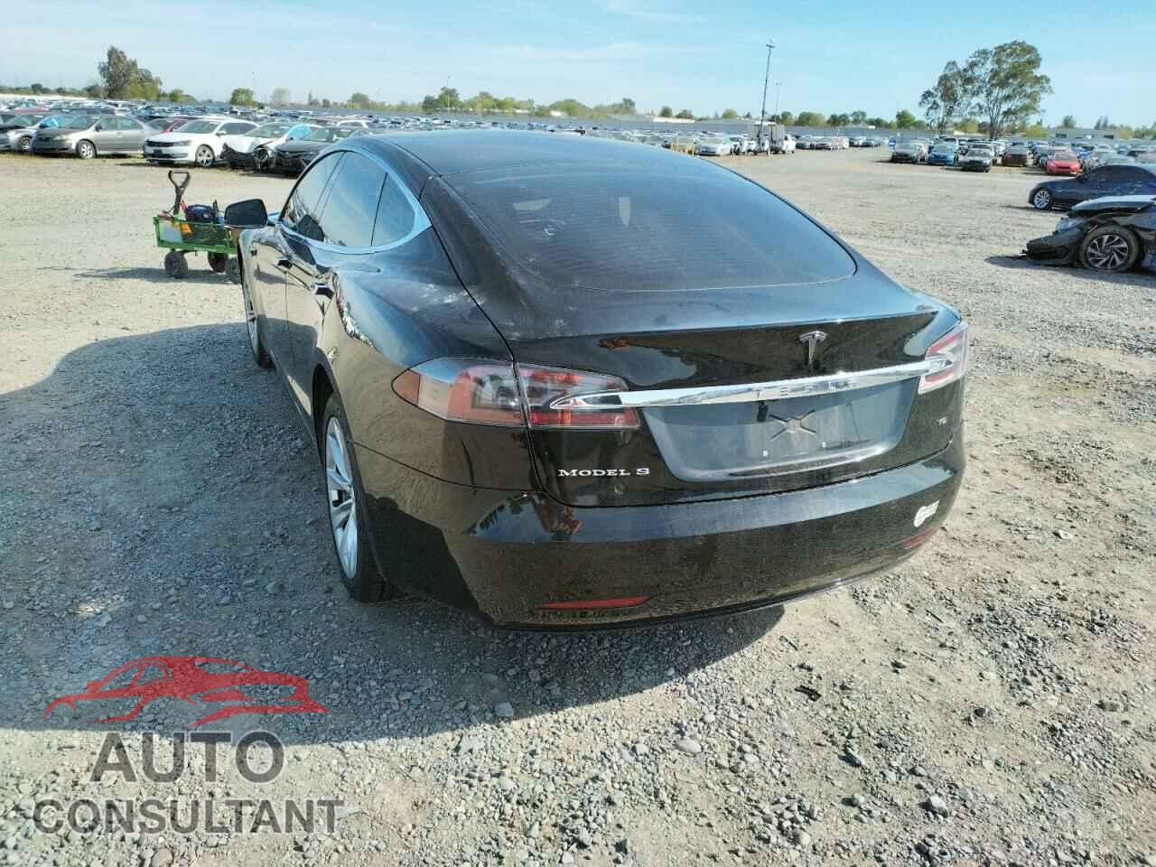 TESLA MODEL S 2017 - 5YJSA1E15HF219286