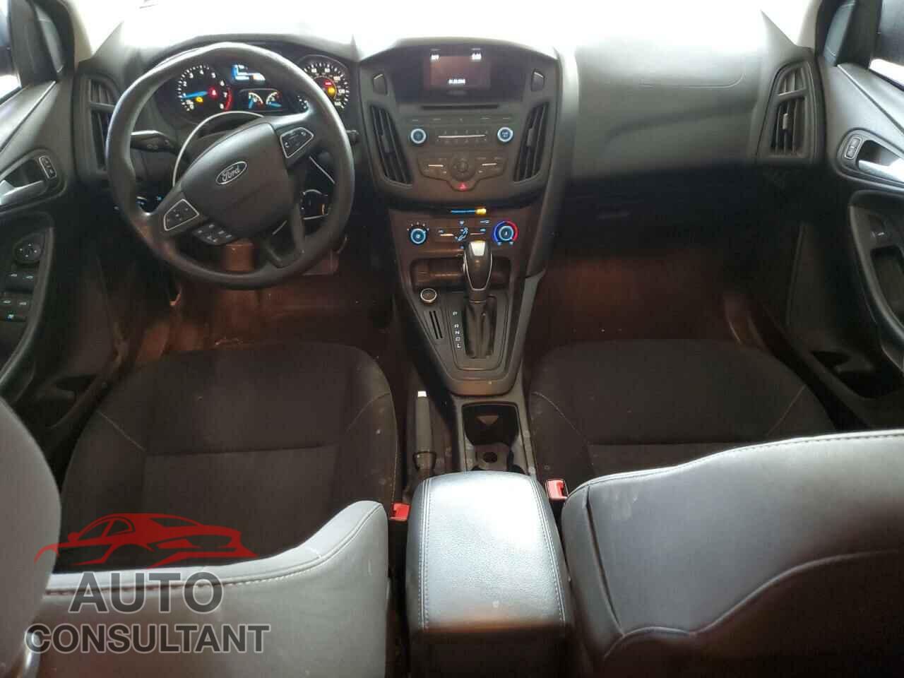 FORD FOCUS 2016 - 1FADP3K29GL395856