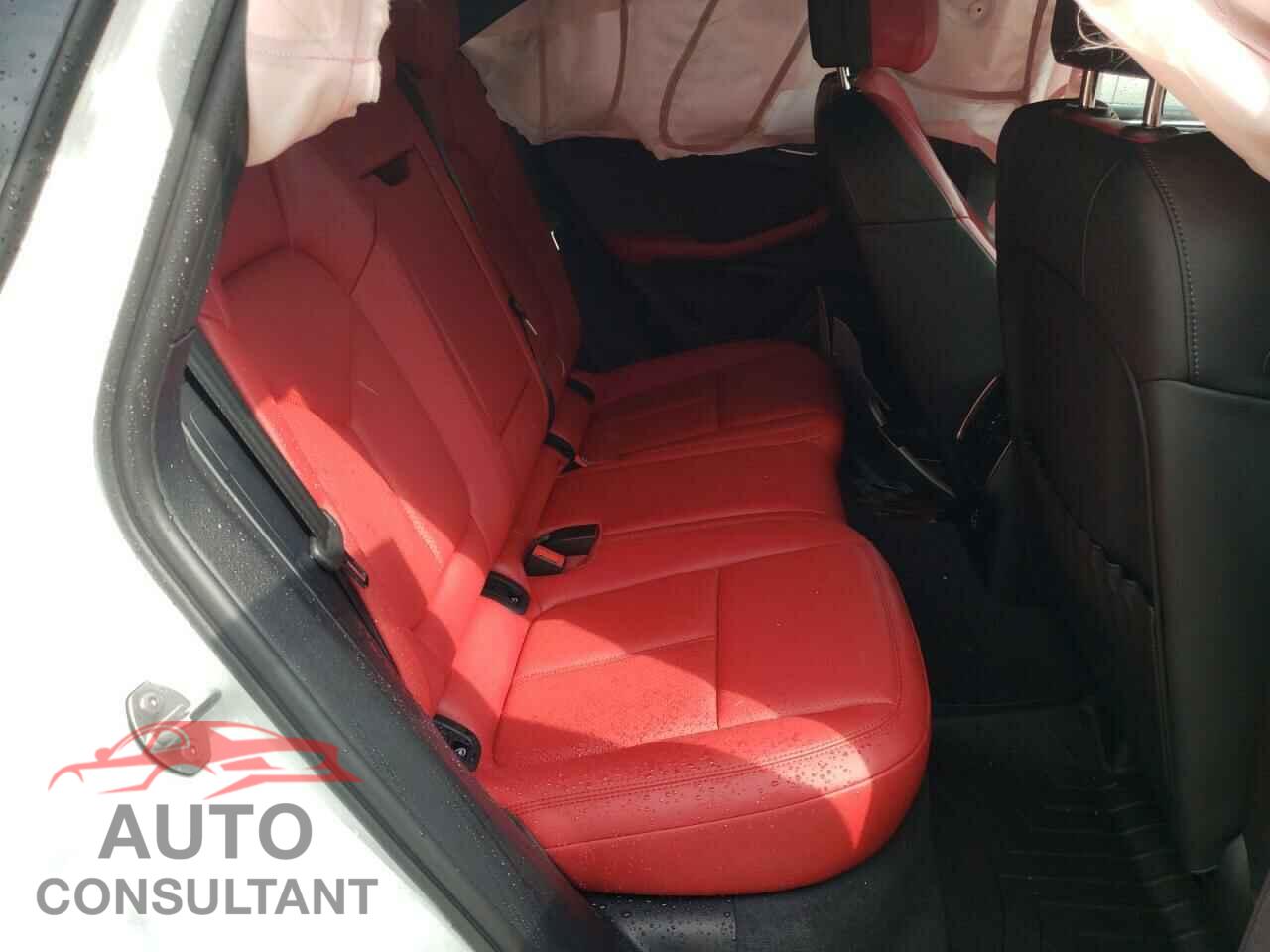 PORSCHE MACAN 2021 - WP1AA2A51MLB17208