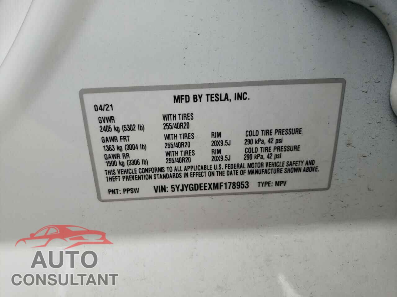 TESLA MODEL Y 2021 - 5YJYGDEEXMF178953