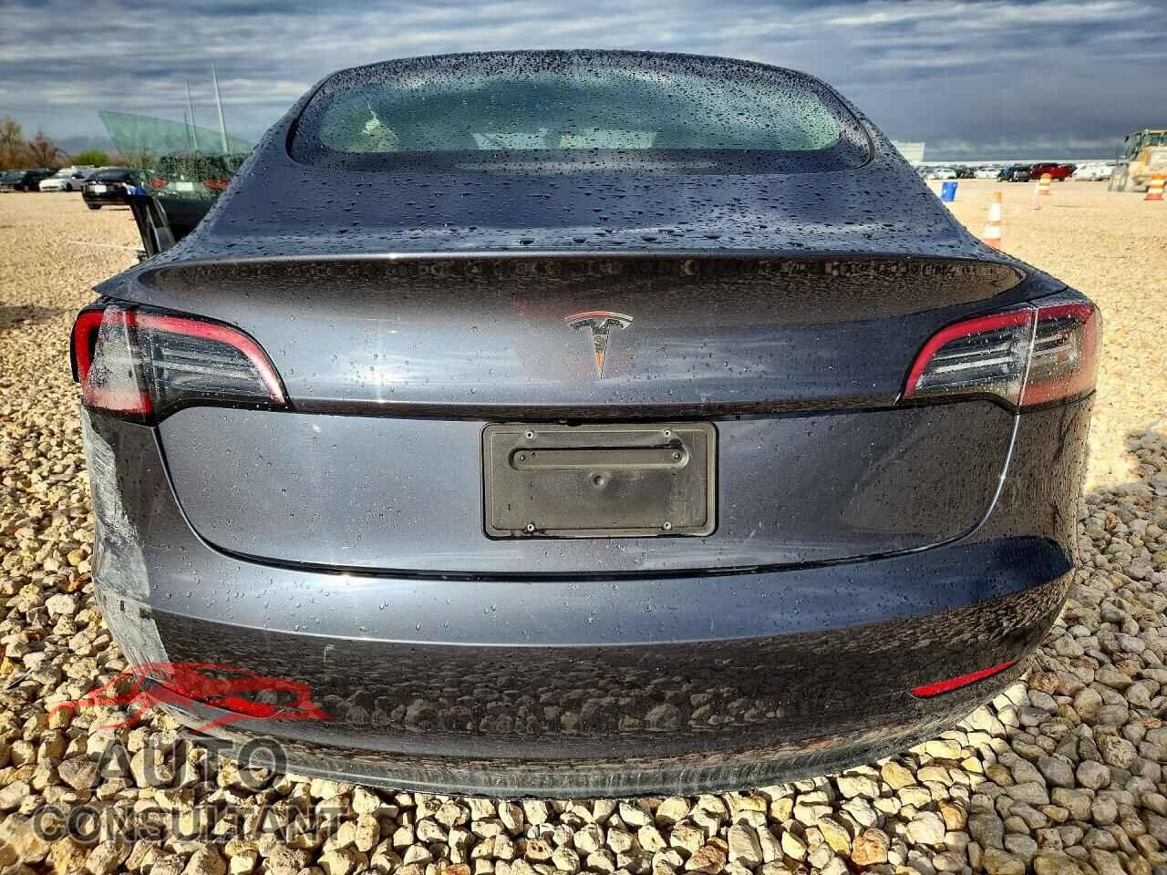 TESLA MODEL 3 2023 - 5YJ3E1EA7PF614237
