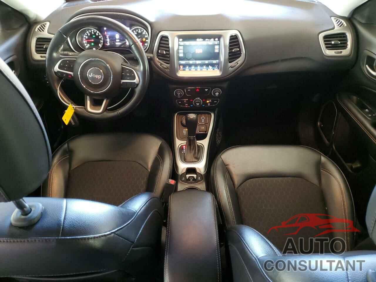 JEEP COMPASS 2018 - 3C4NJDBB1JT154651