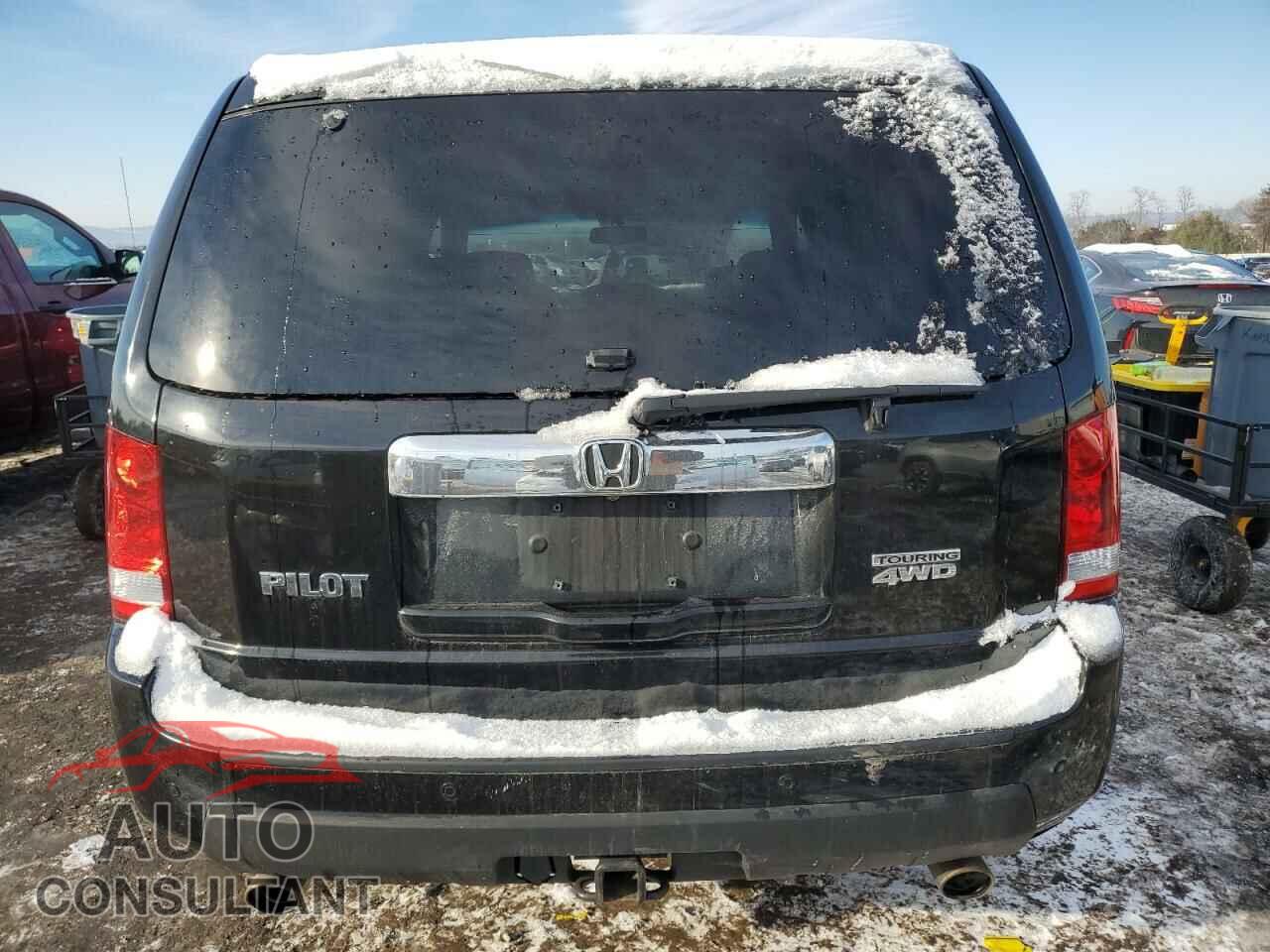 HONDA PILOT 2011 - 5FNYF4H9XBB034849