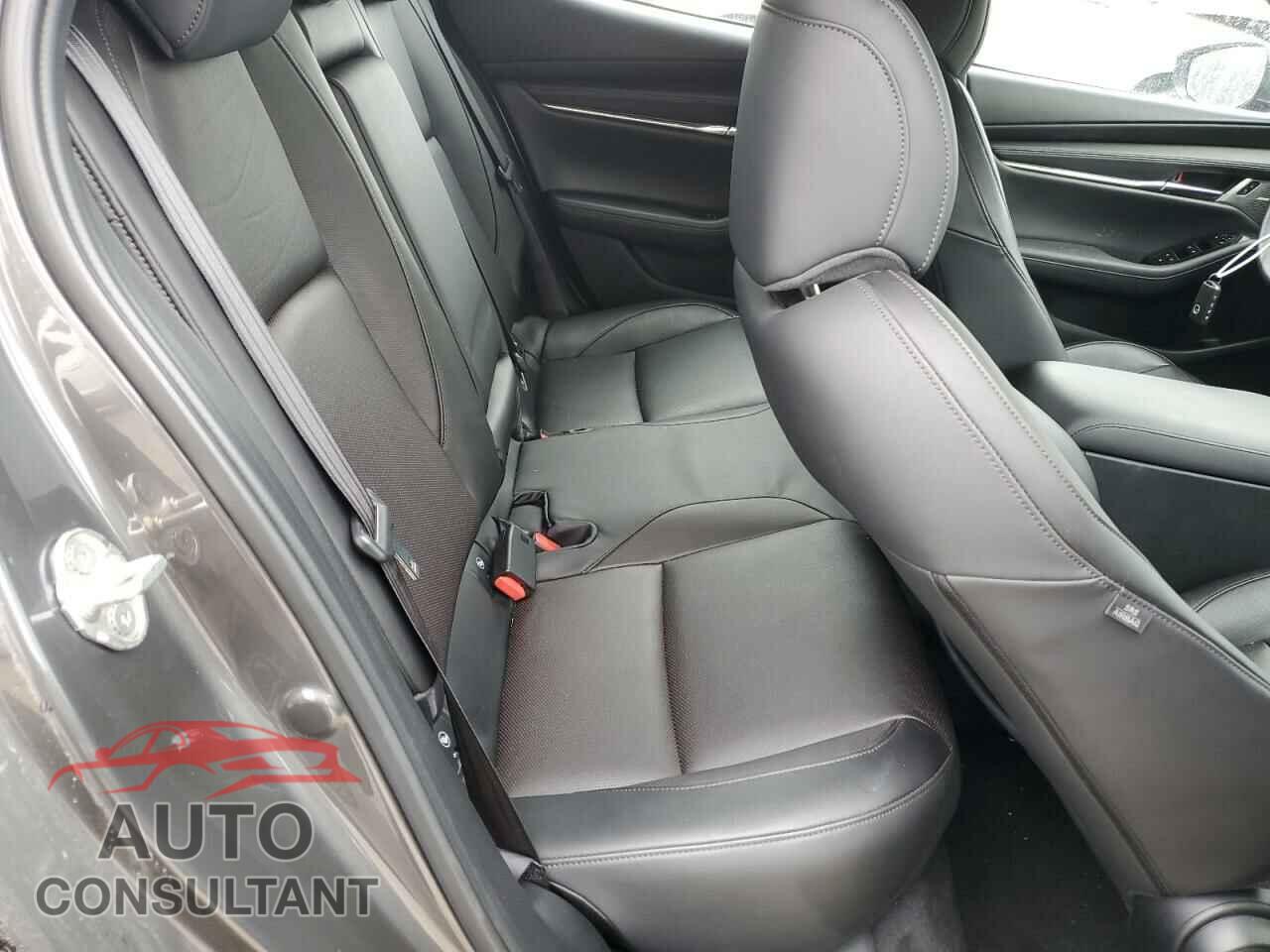 MAZDA 3 2021 - JM1BPAML8M1307060