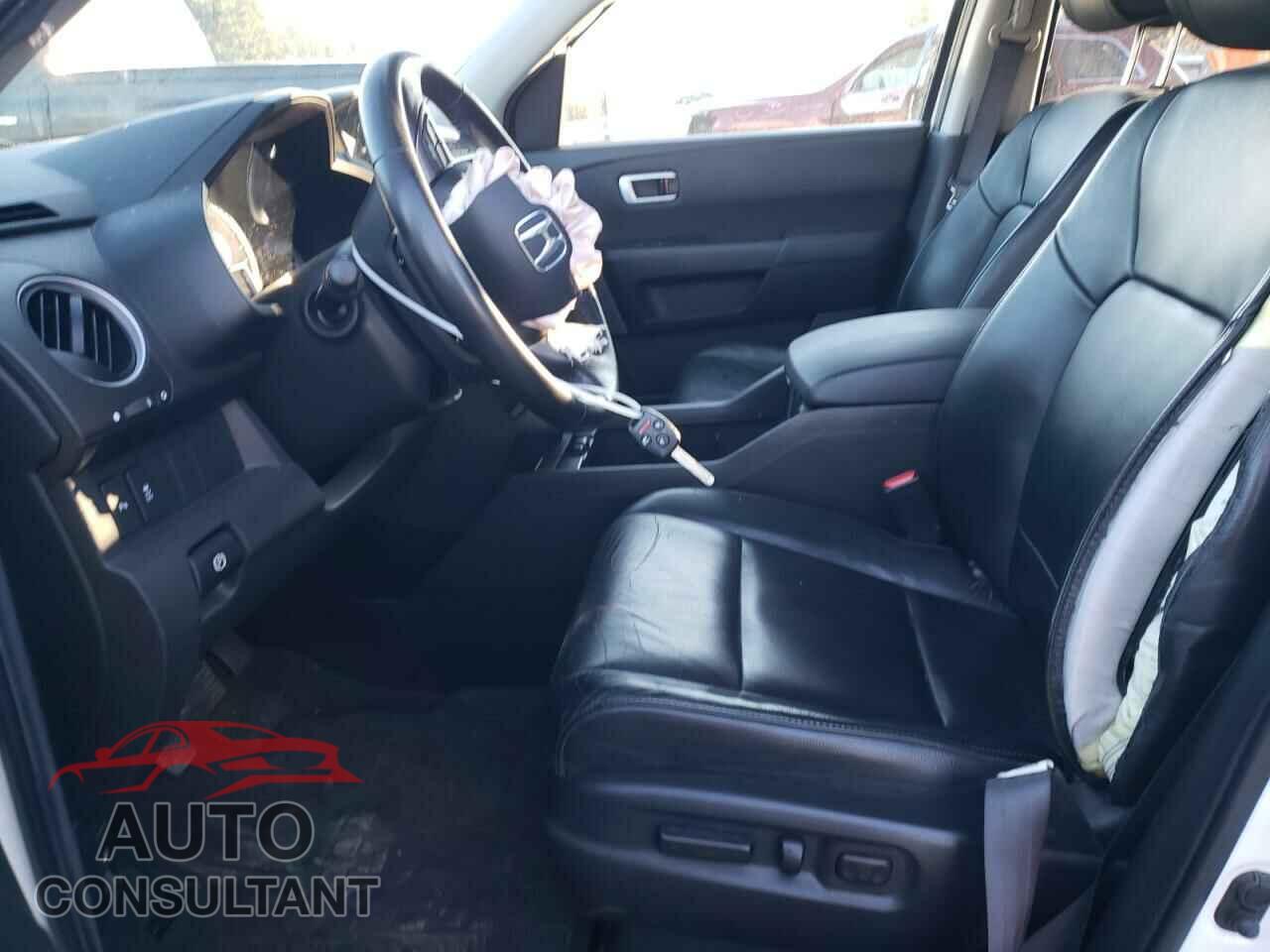 HONDA PILOT 2013 - 5FNYF4H90DB004293