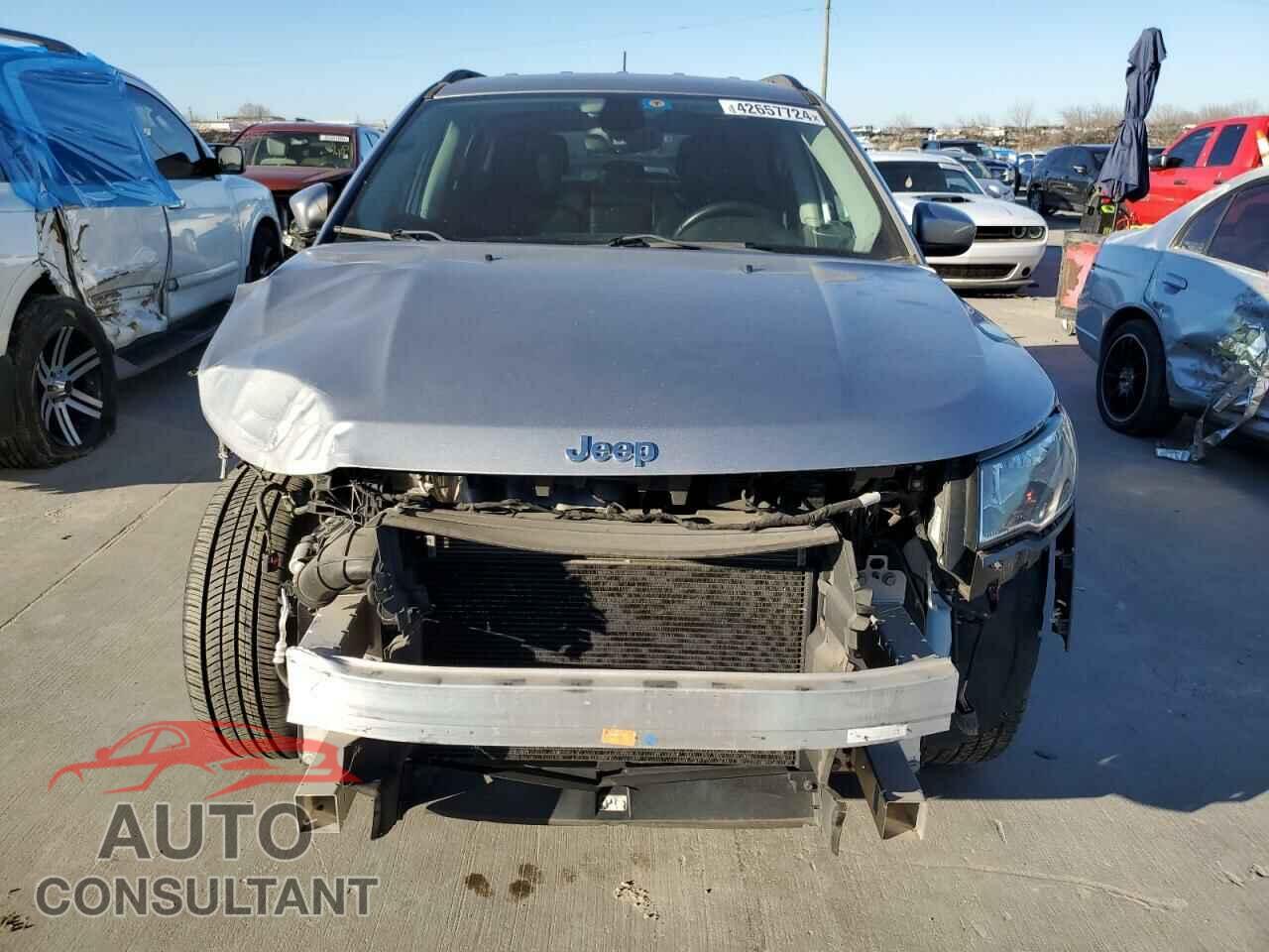 JEEP COMPASS 2017 - 3C4NJCBB0HT653106