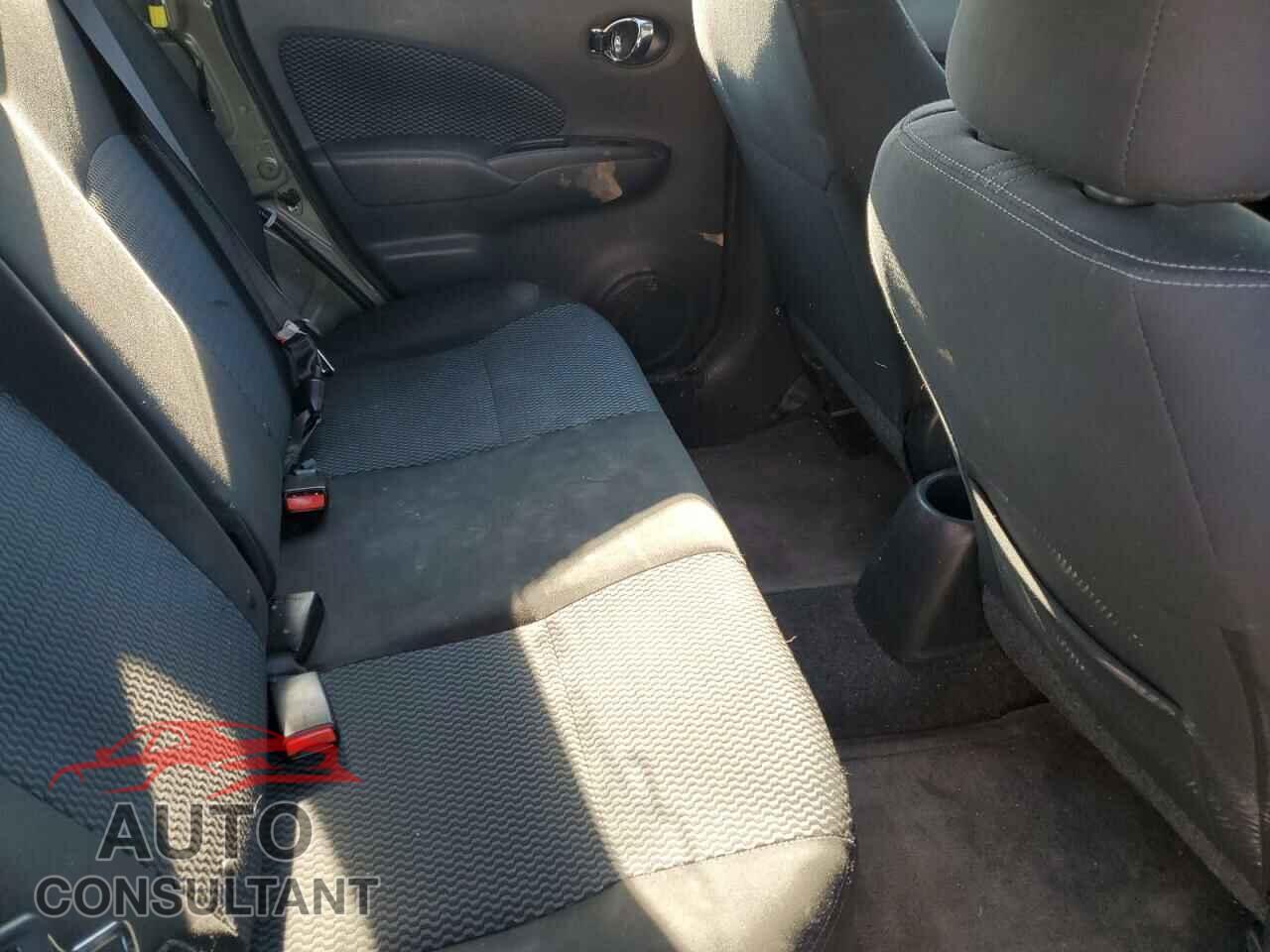 NISSAN VERSA 2017 - 3N1CE2CP7HL371452