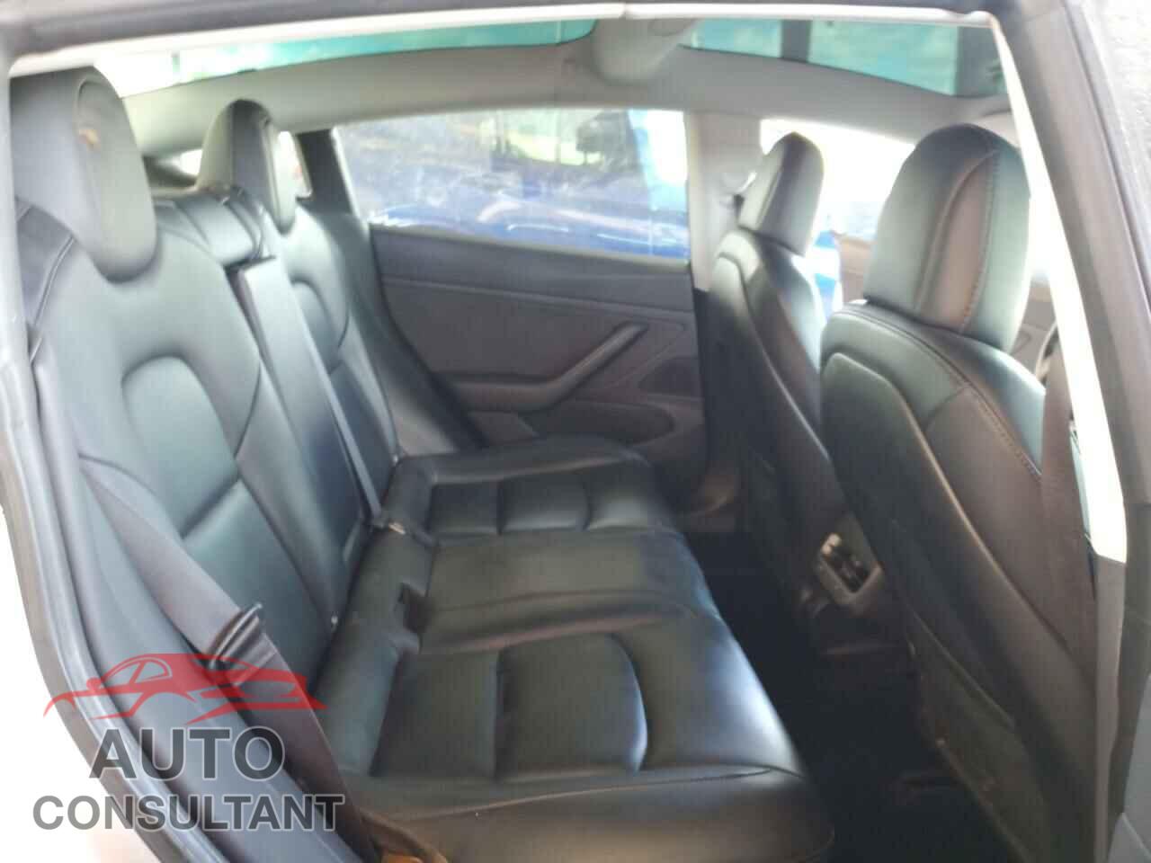 TESLA MODEL 3 2018 - 5YJ3E1EA9JF022006