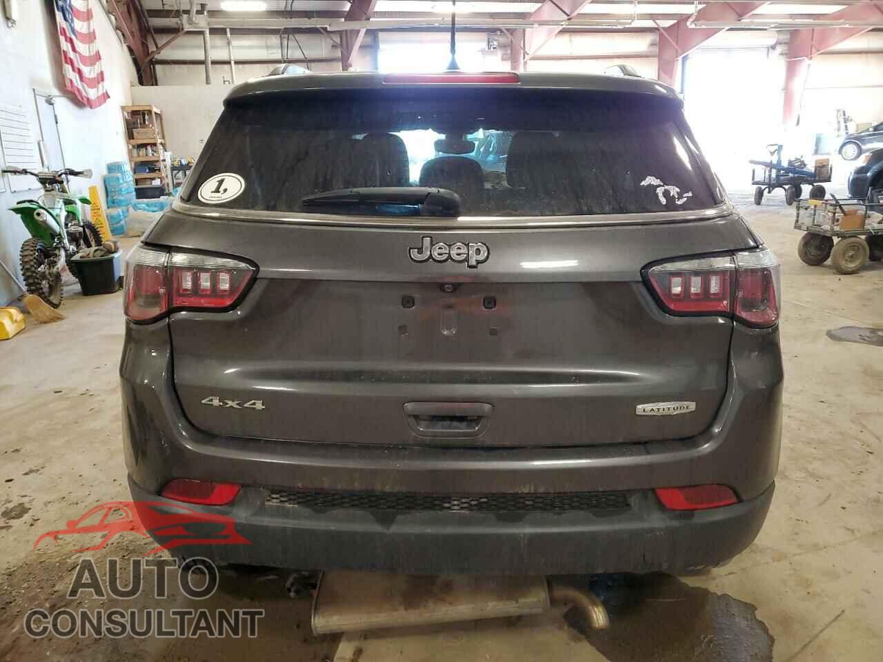 JEEP COMPASS 2018 - 3C4NJDBB3JT485666