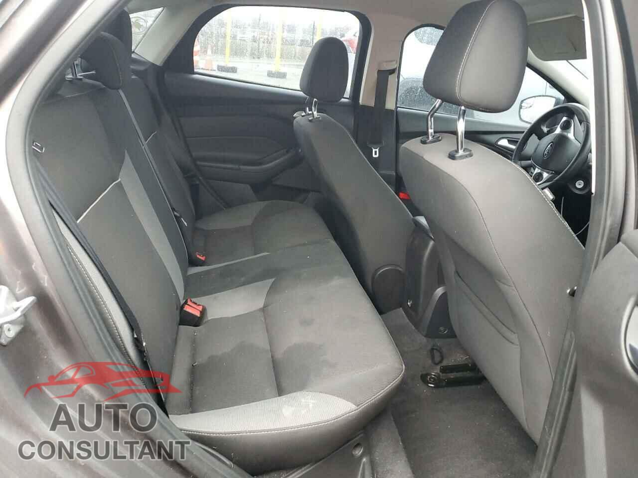 FORD FOCUS 2012 - 1FAHP3F23CL249023