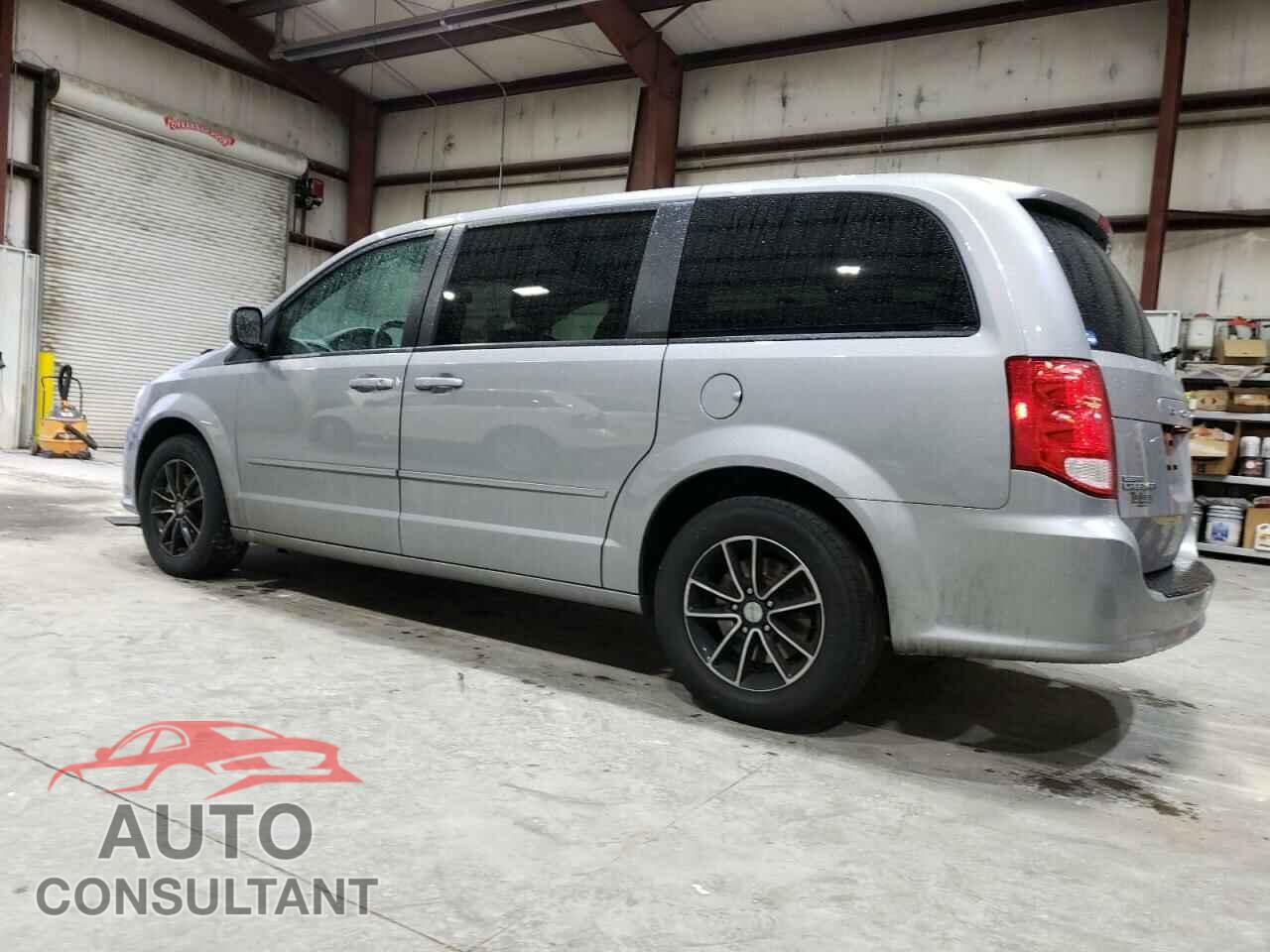 DODGE CARAVAN 2015 - 2C4RDGCG7FR705339