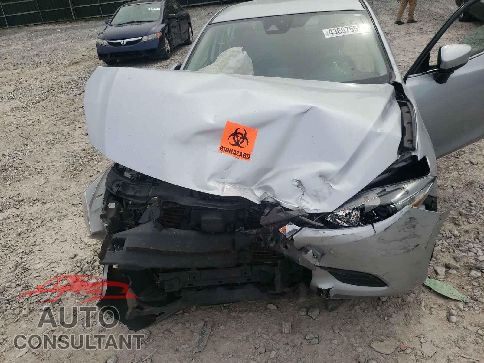 MAZDA 3 2017 - 3MZBN1V78HM151731
