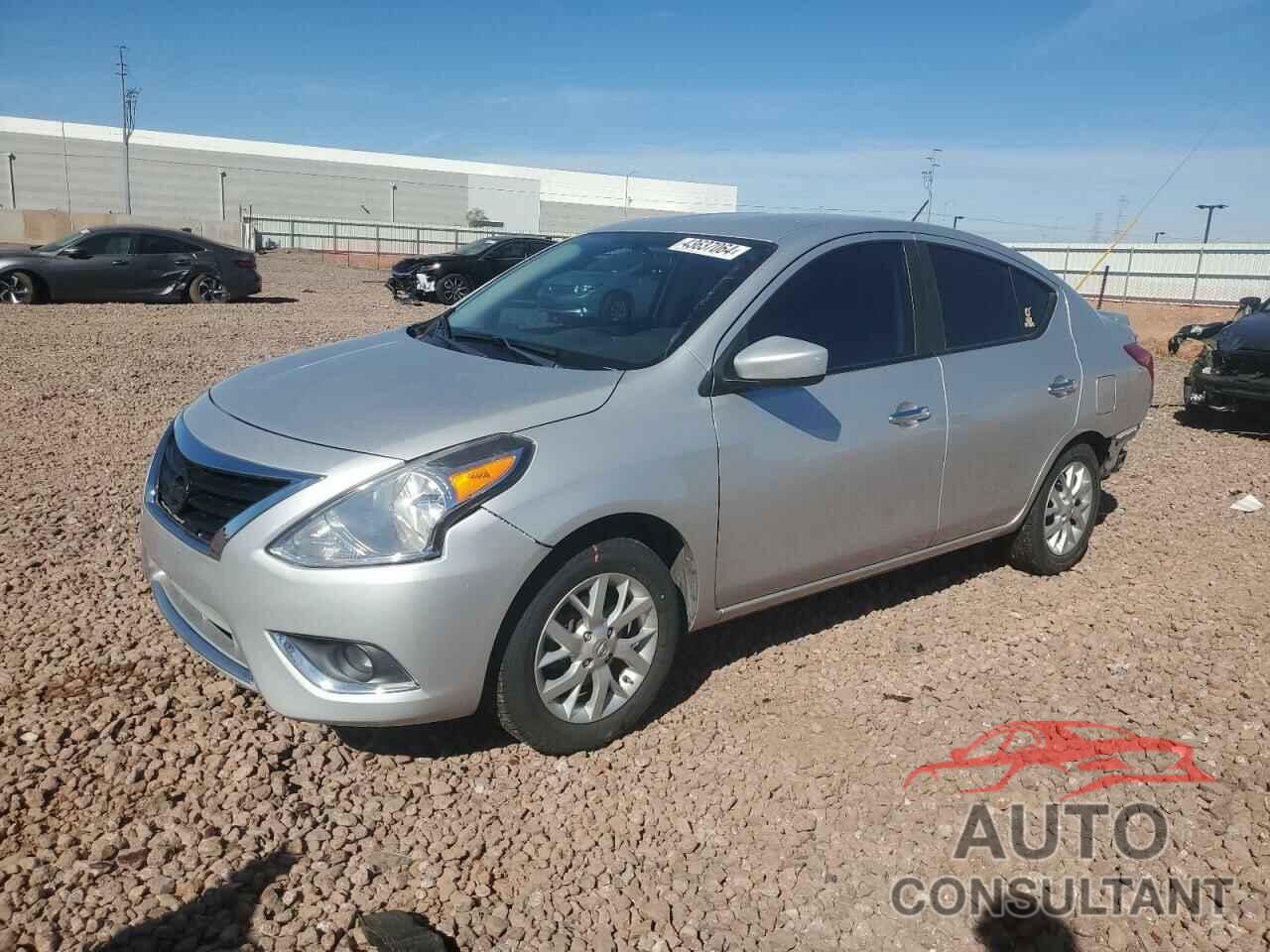 NISSAN VERSA 2018 - 3N1CN7AP7JL809019