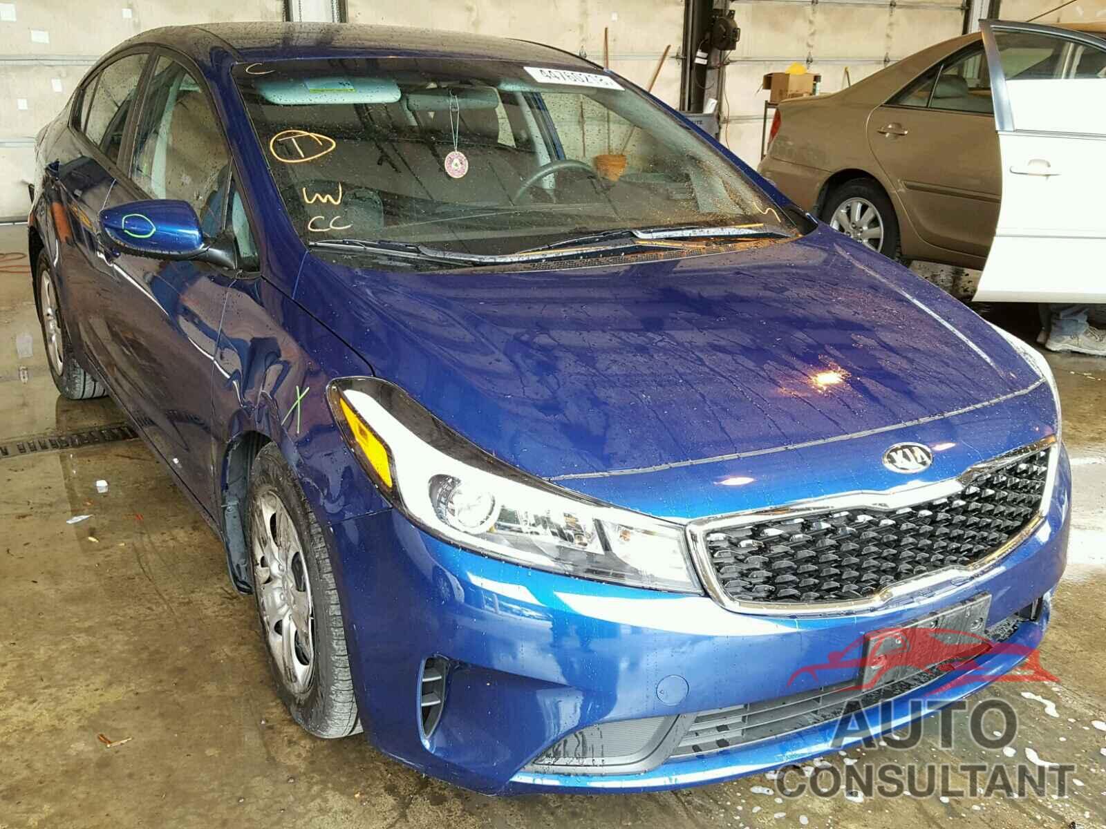 KIA FORTE 2017 - 3KPFK4A75HE133976