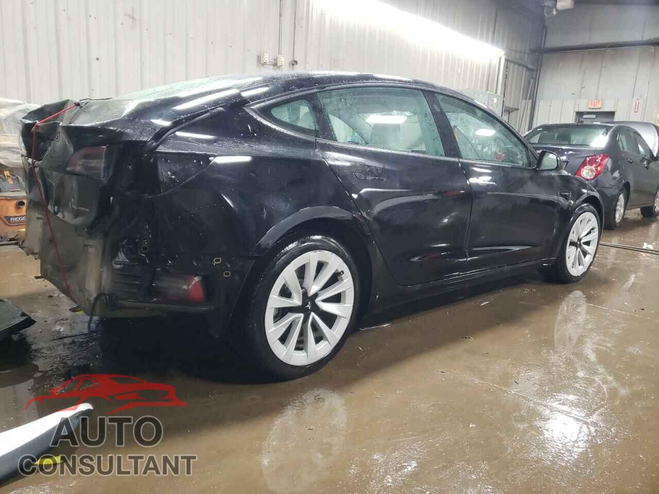 TESLA MODEL 3 2023 - 5YJ3E1EB0PF608630