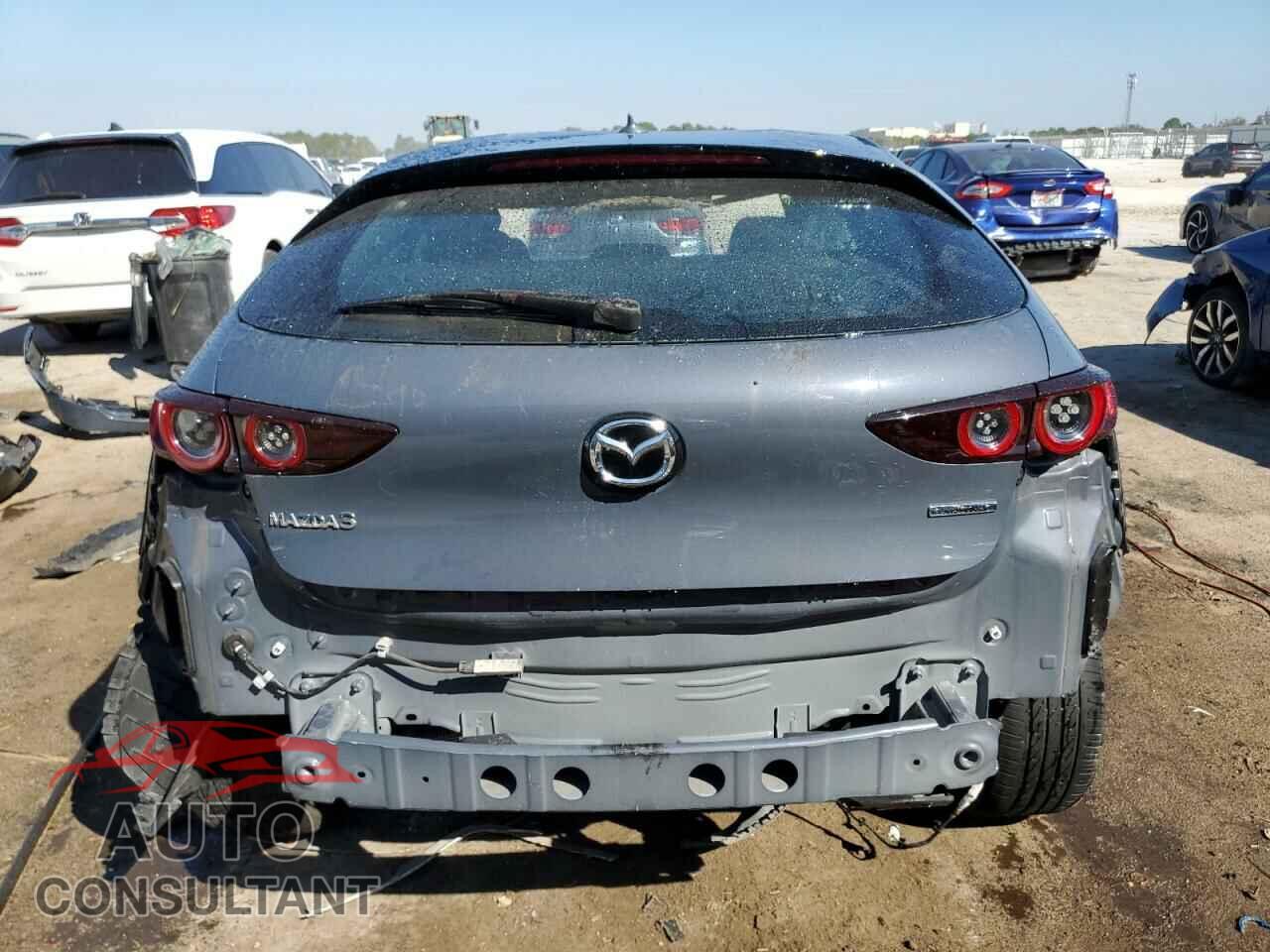 MAZDA 3 2021 - JM1BPAMLXM1326631