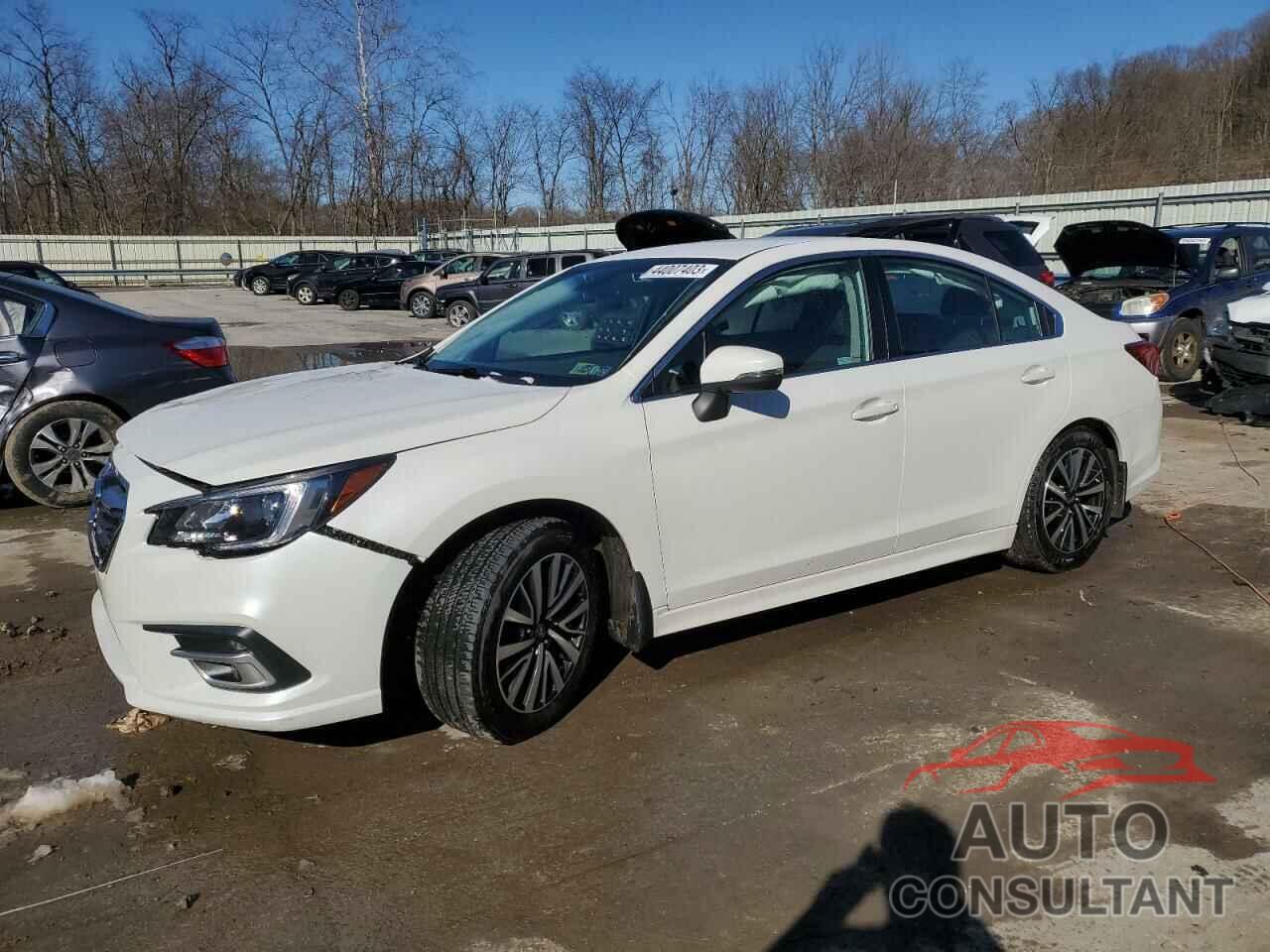 SUBARU LEGACY 2018 - 4S3BNAF61J3029289