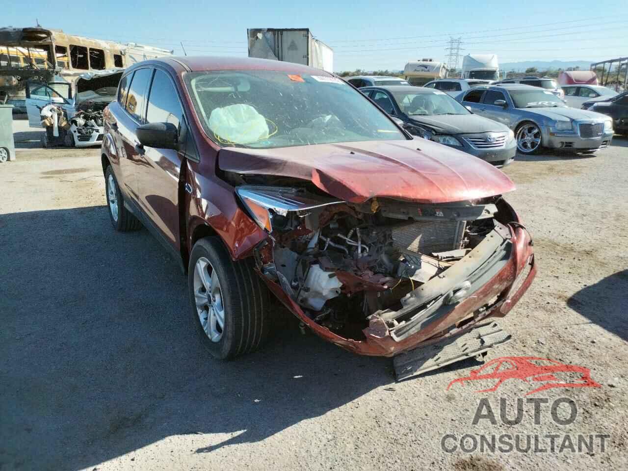 FORD ESCAPE 2016 - 1FMCU0F71GUC44146