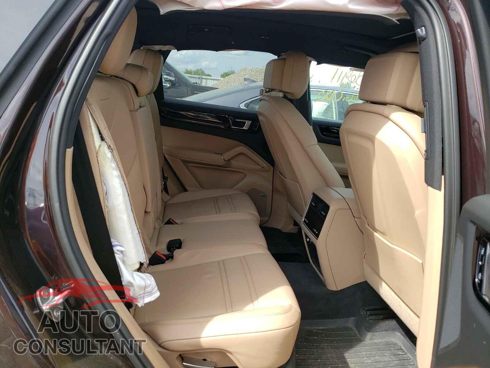 PORSCHE CAYENNE 2020 - WP1AA2AY5LDA03781