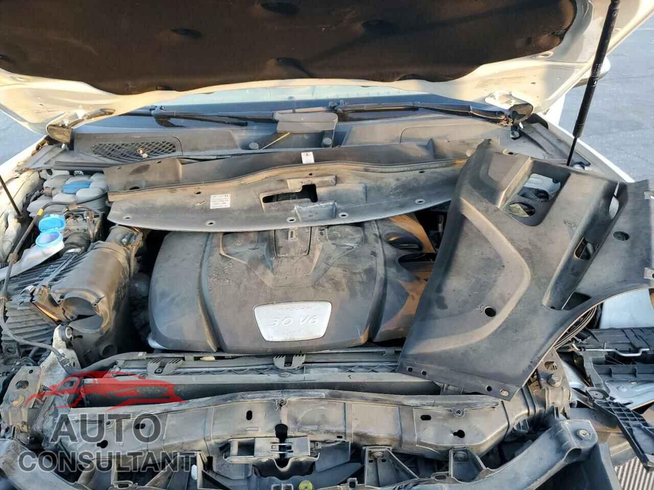 PORSCHE CAYENNE 2015 - WP1AF2A27FLA35736