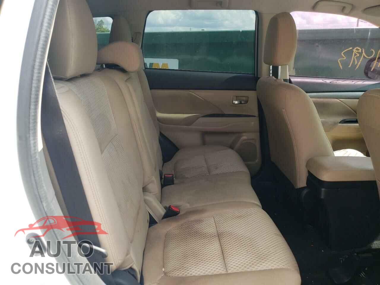 MITSUBISHI OUTLANDER 2016 - JA4AD3A35GZ044157