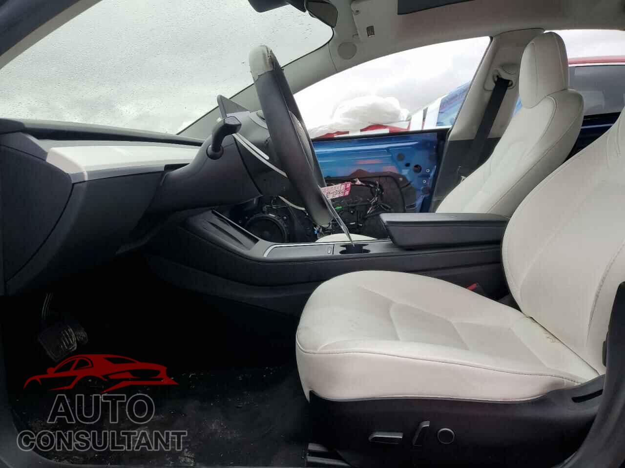 TESLA MODEL 3 2021 - 5YJ3E1EA5MF943241