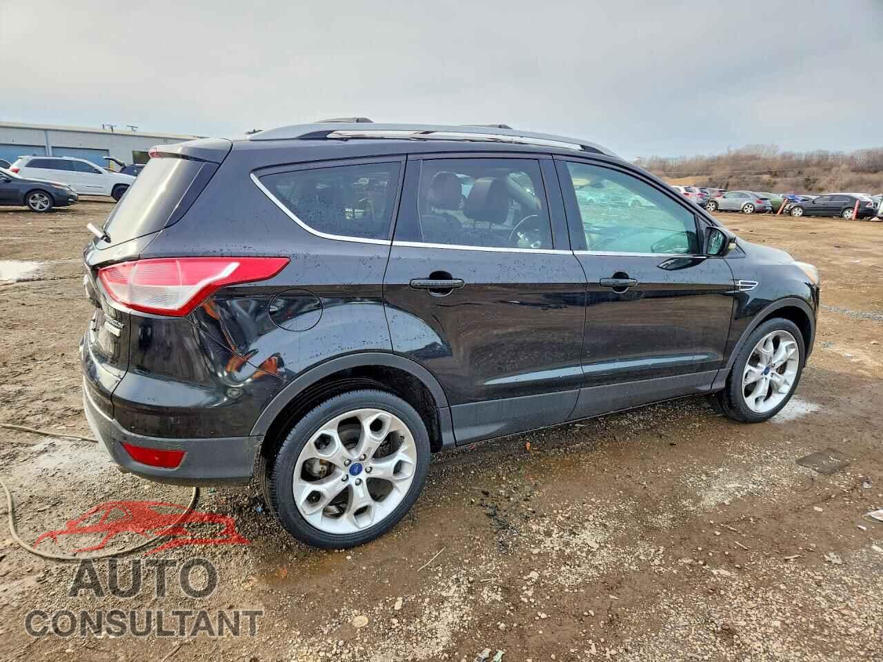 FORD ESCAPE 2013 - 1FMCU0J95DUD34310