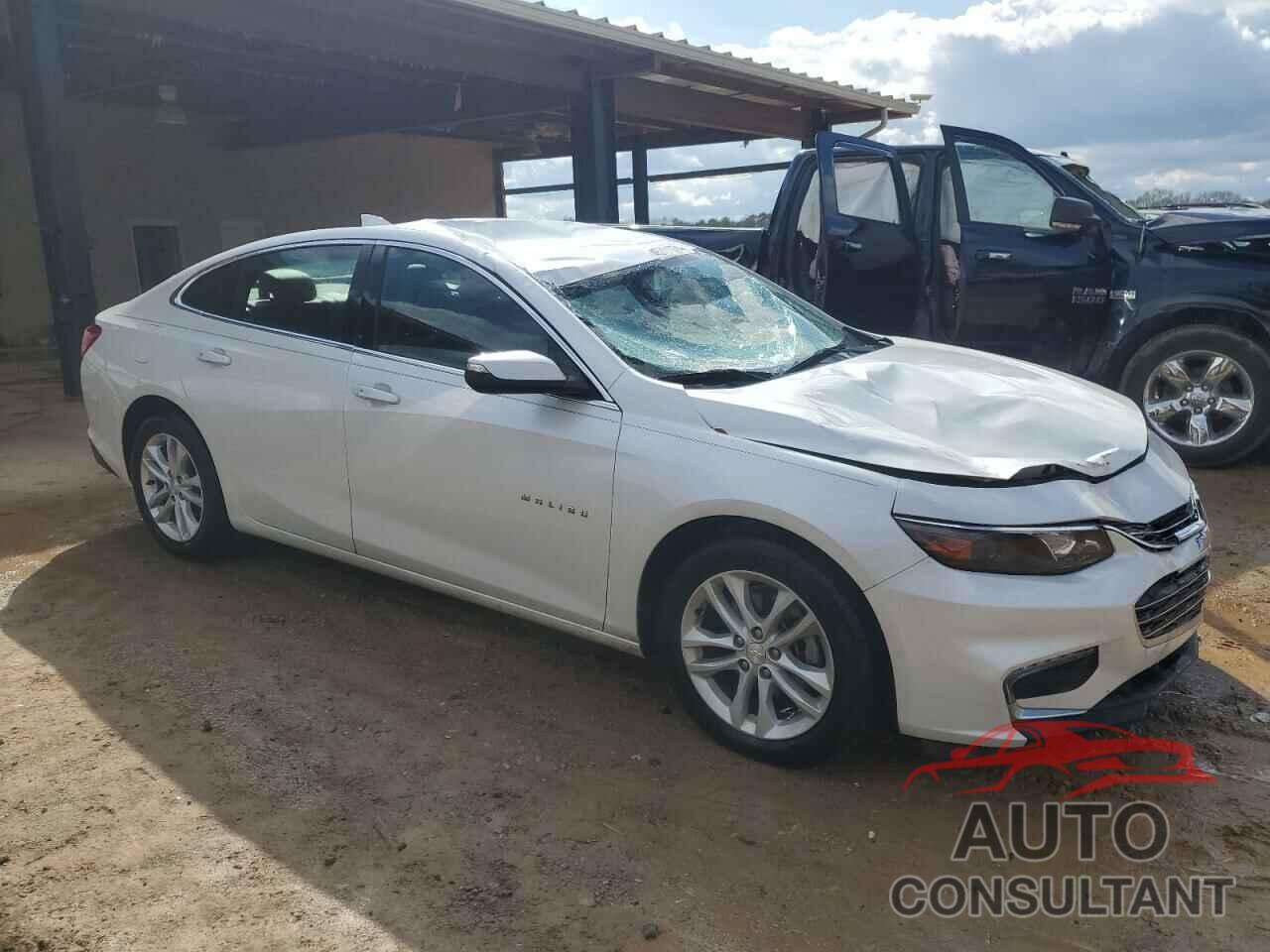 CHEVROLET MALIBU 2017 - 1G1ZE5ST7HF104886