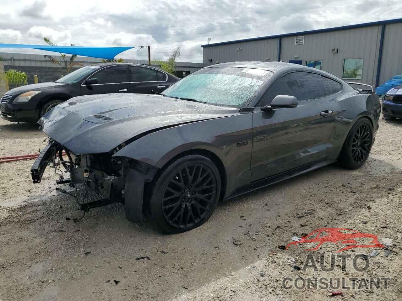 FORD MUSTANG 2020 - 1FA6P8CF8L5175257