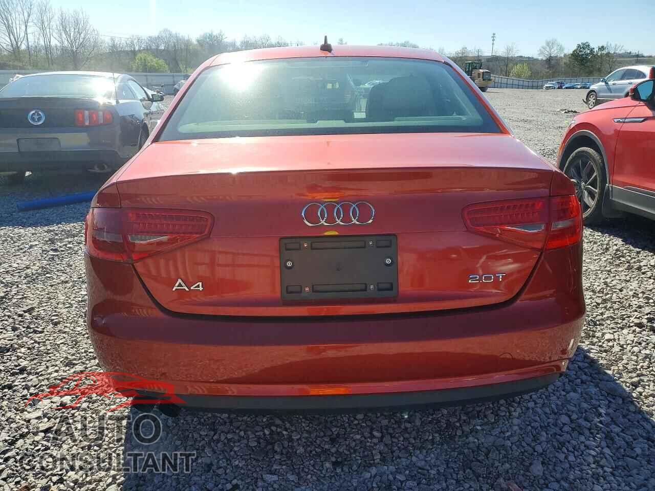AUDI A4 2013 - WAUAFAFL5DN021054