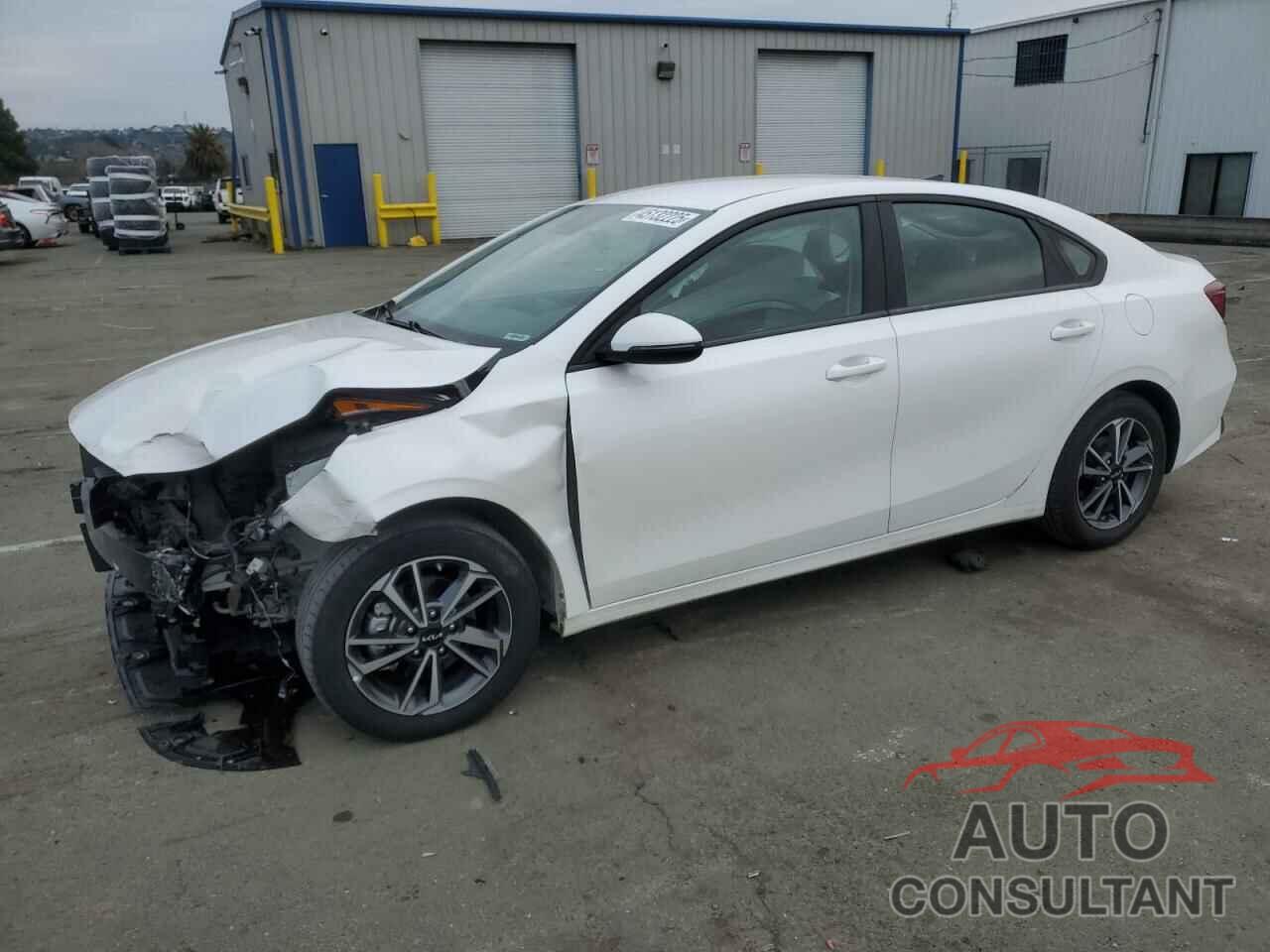 KIA FORTE 2023 - 3KPF24AD0PE548546