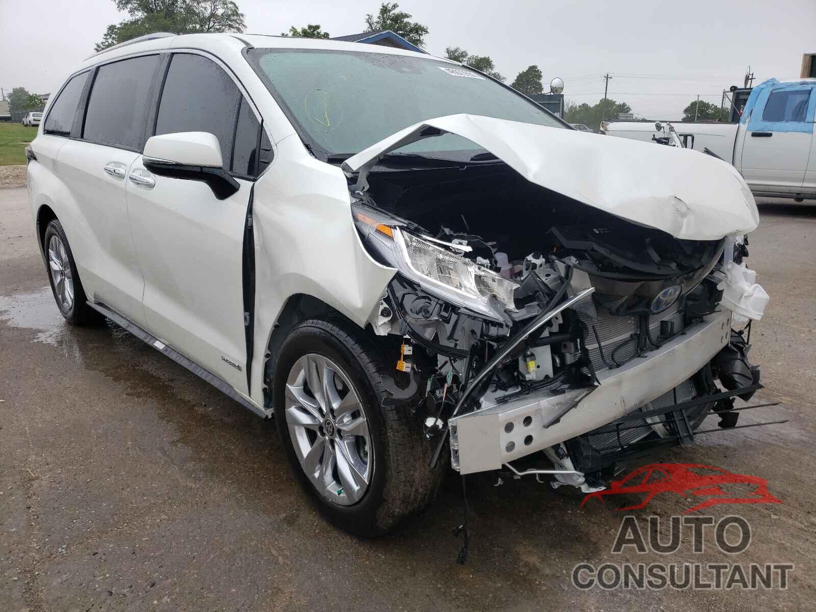 TOYOTA SIENNA 2021 - 5TDZRKEC4MS042668