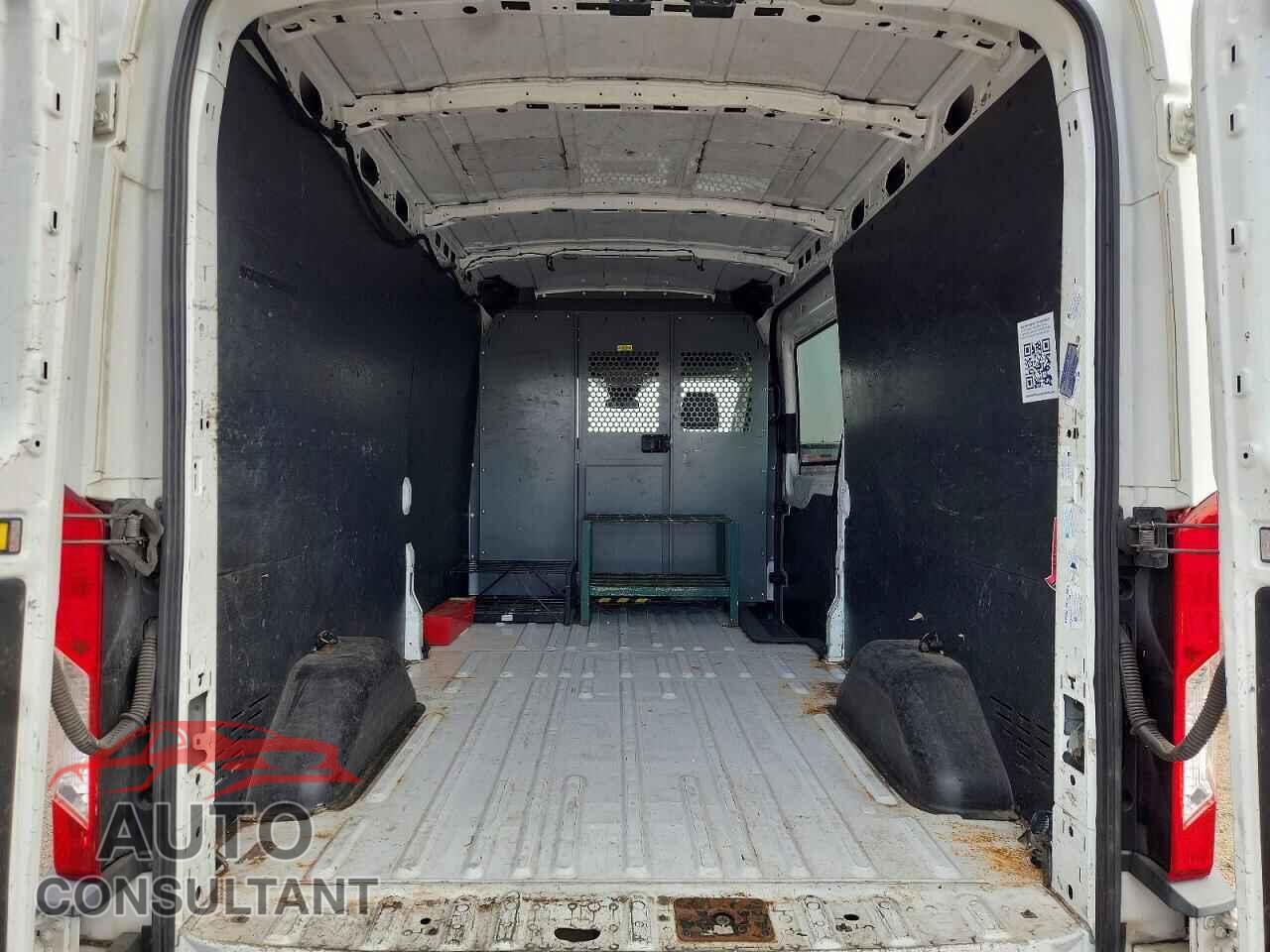 FORD TRANSIT 2015 - 1FTNE2CM3FKA01948