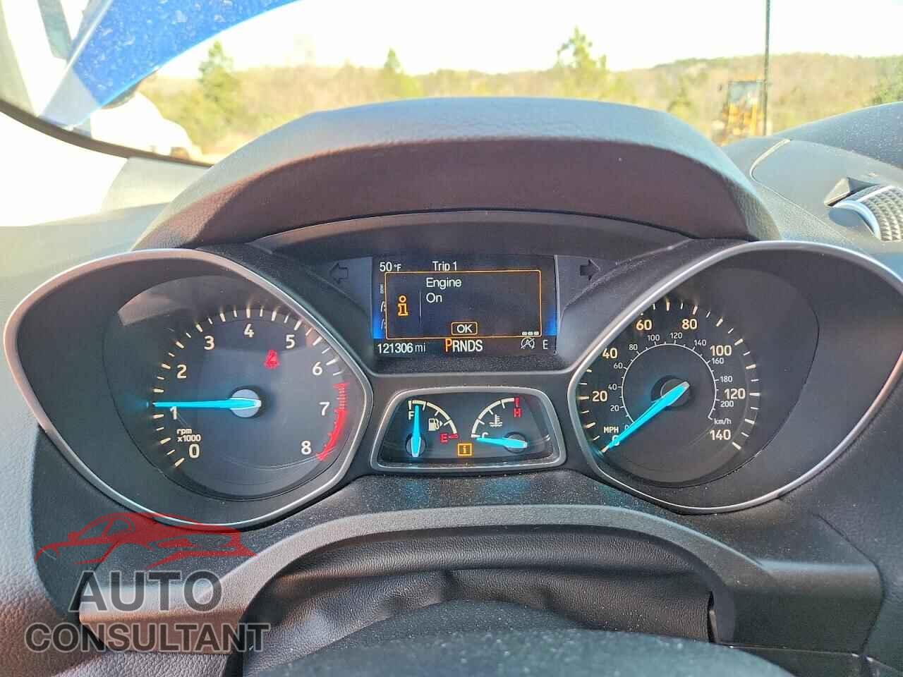 FORD ESCAPE 2017 - 1FMCU0JD2HUB35497