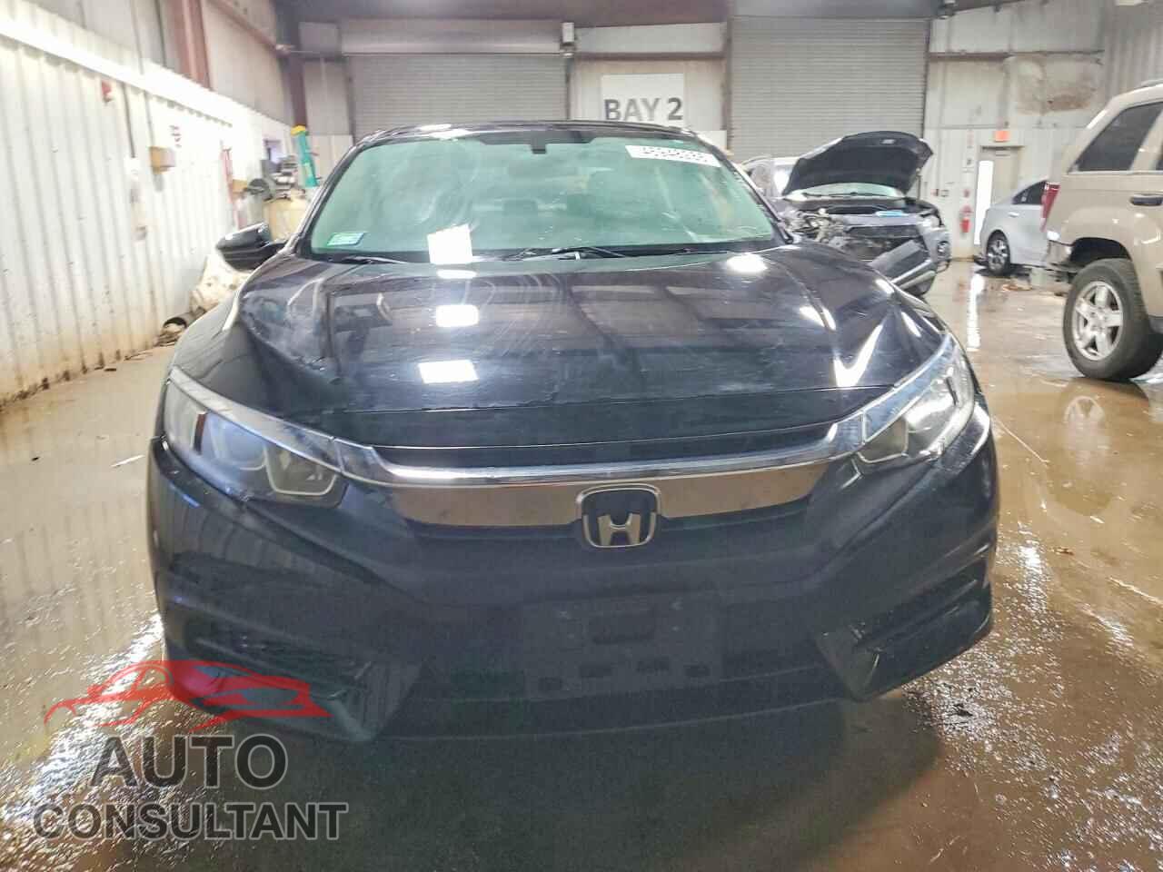 HONDA CIVIC 2017 - 19XFC2F54HE005768