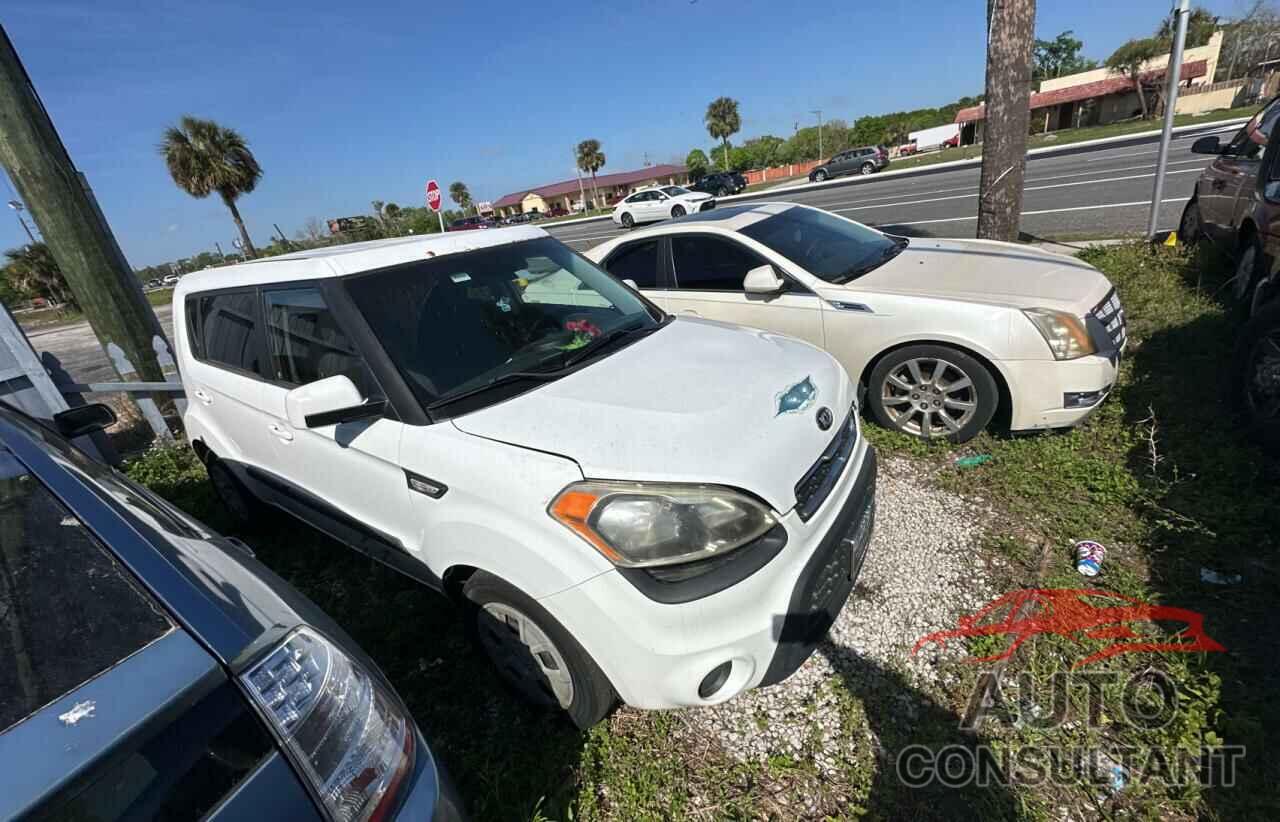 KIA SOUL 2013 - KNDJT2A56D7764398