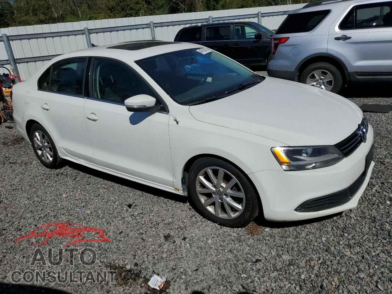 VOLKSWAGEN JETTA 2013 - 3VWDP7AJ4DM449498