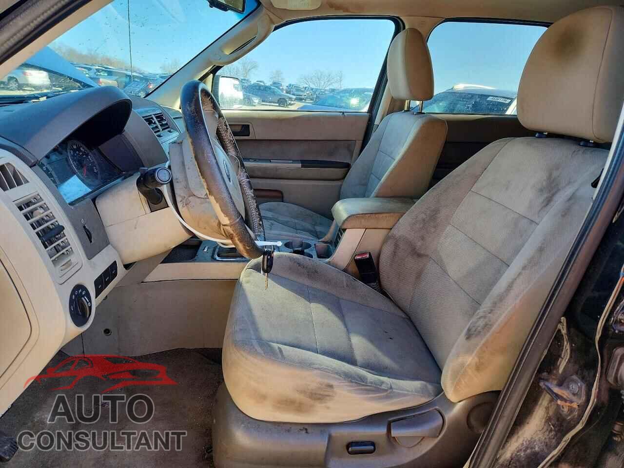 FORD ESCAPE 2010 - 1FMCU9D7XAKC70819