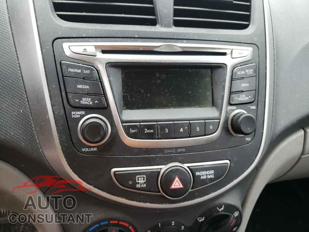 HYUNDAI ACCENT 2017 - KMHCT4AE0HU276815