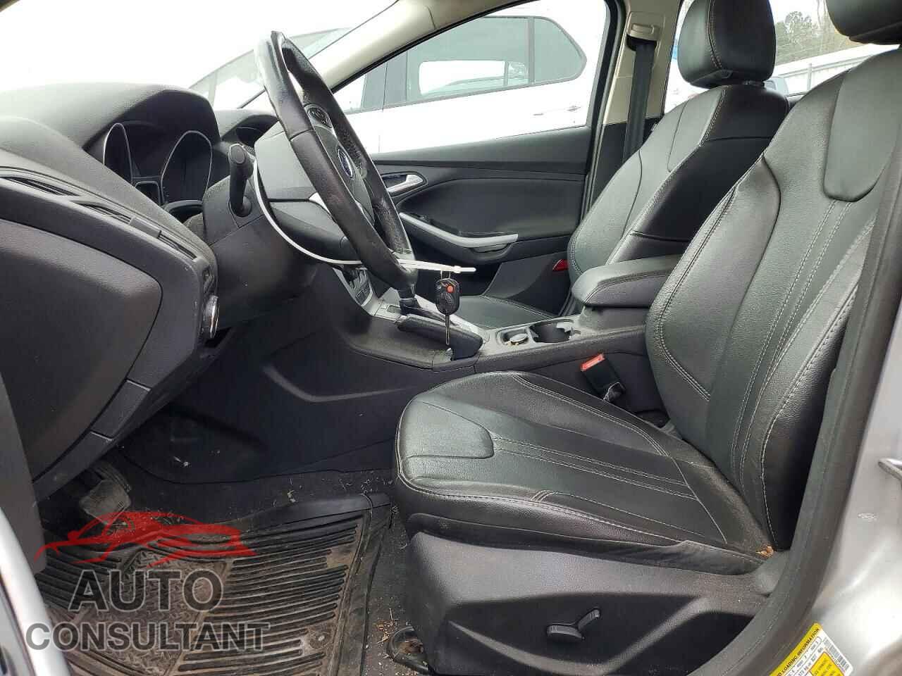 FORD FOCUS 2014 - 1FADP3K21EL299099