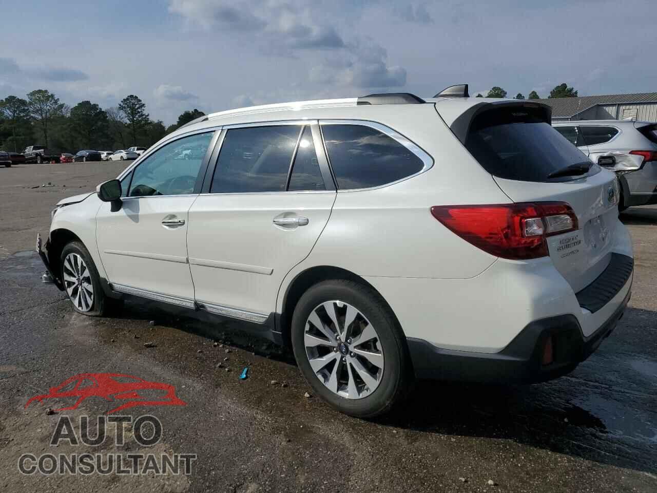 SUBARU OUTBACK 2018 - 4S4BSATC2J3314291