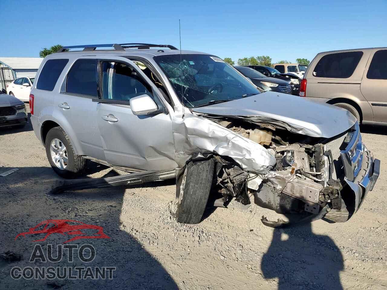 FORD ESCAPE 2010 - 1FMCU0E71AKA62063