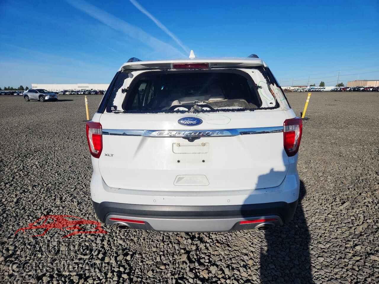 FORD EXPLORER 2017 - 1FM5K7D87HGD53987