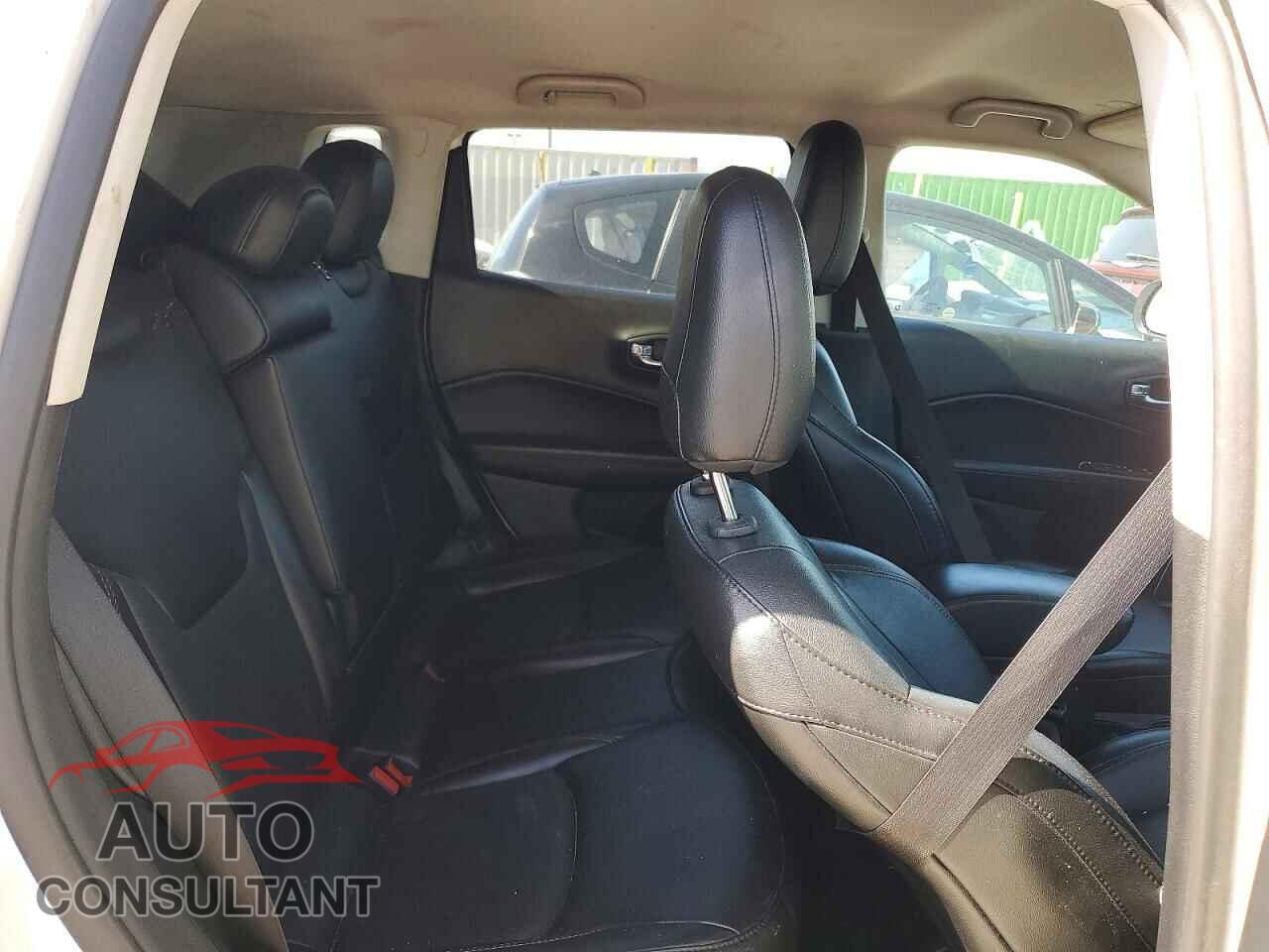 JEEP COMPASS 2020 - 3C4NJDCB7LT160973