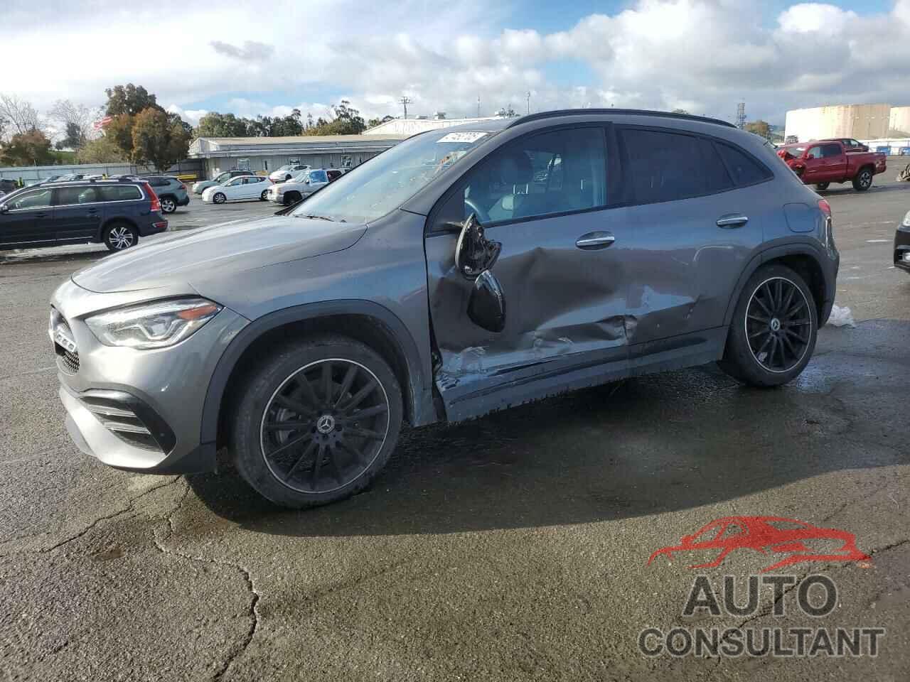 MERCEDES-BENZ GLA-CLASS 2023 - W1N4N4GB5PJ418939
