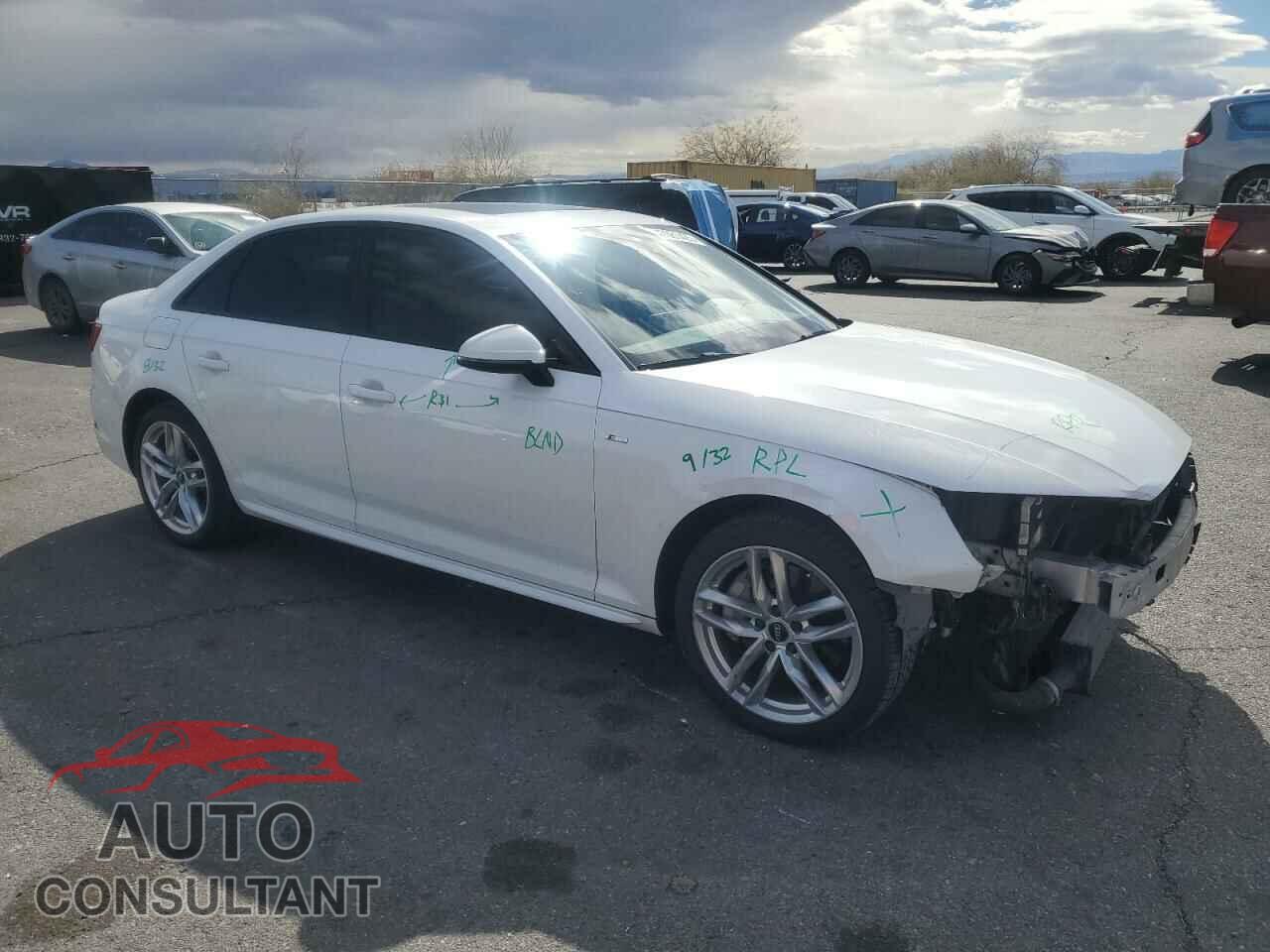 AUDI A4 2017 - WAUDNAF43HN054570