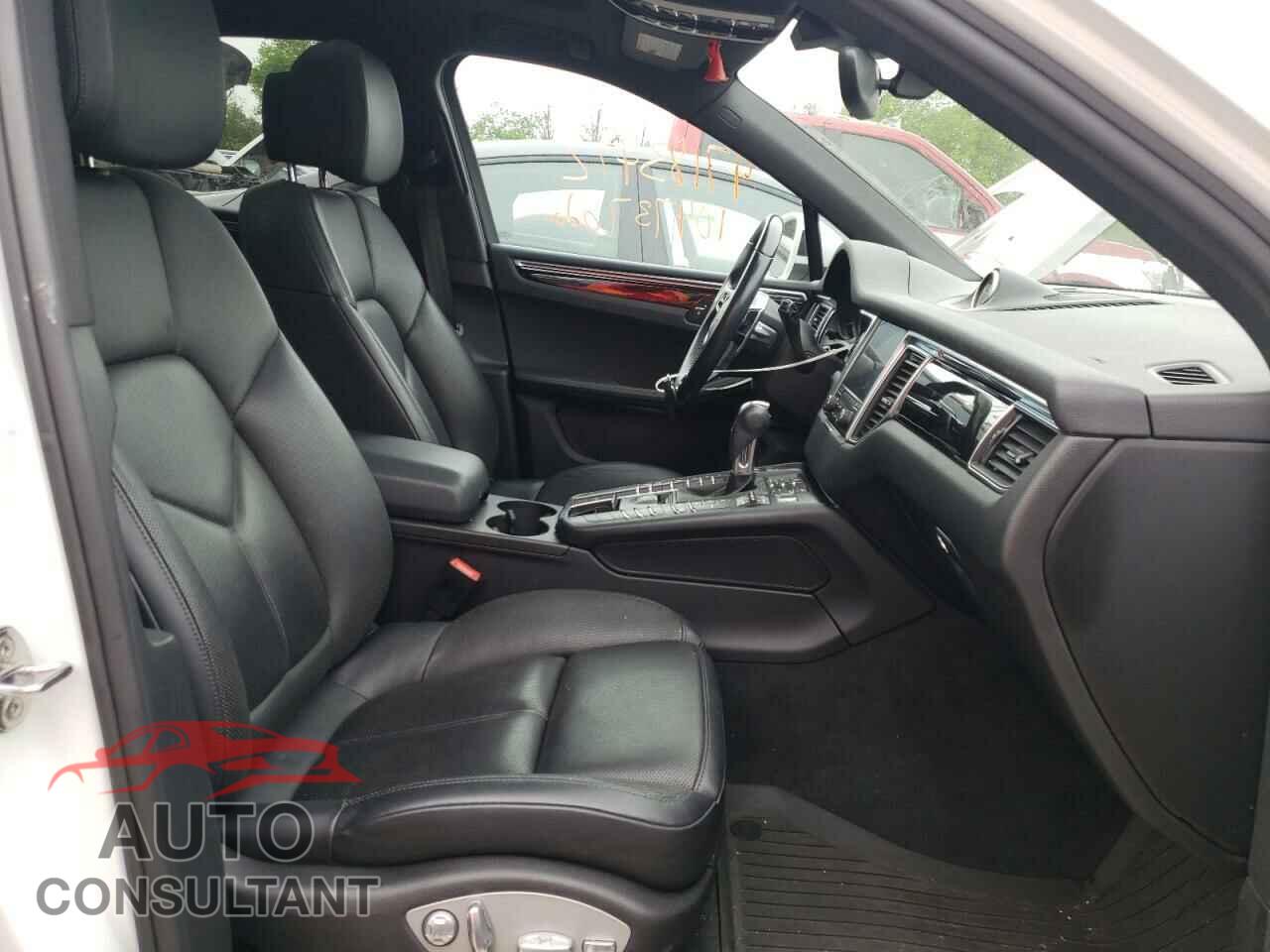 PORSCHE MACAN 2017 - WP1AA2A53HLB07611