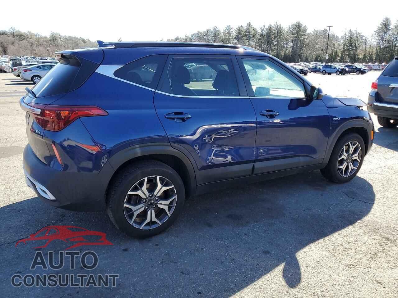 KIA SELTOS 2021 - KNDERCAA0M7098433